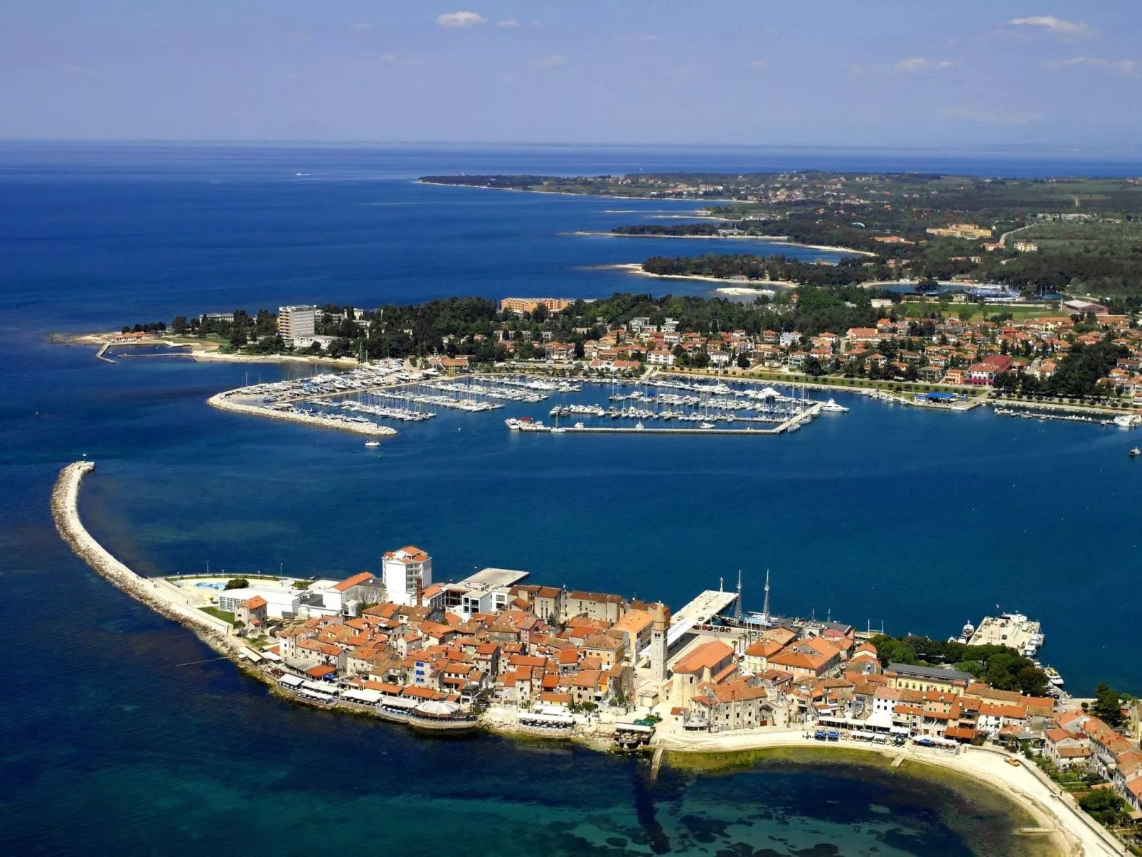 Apartment Nika1 Umag mit Pool und Whirlpool 400 Meter vom Strand entfernt - Buiten