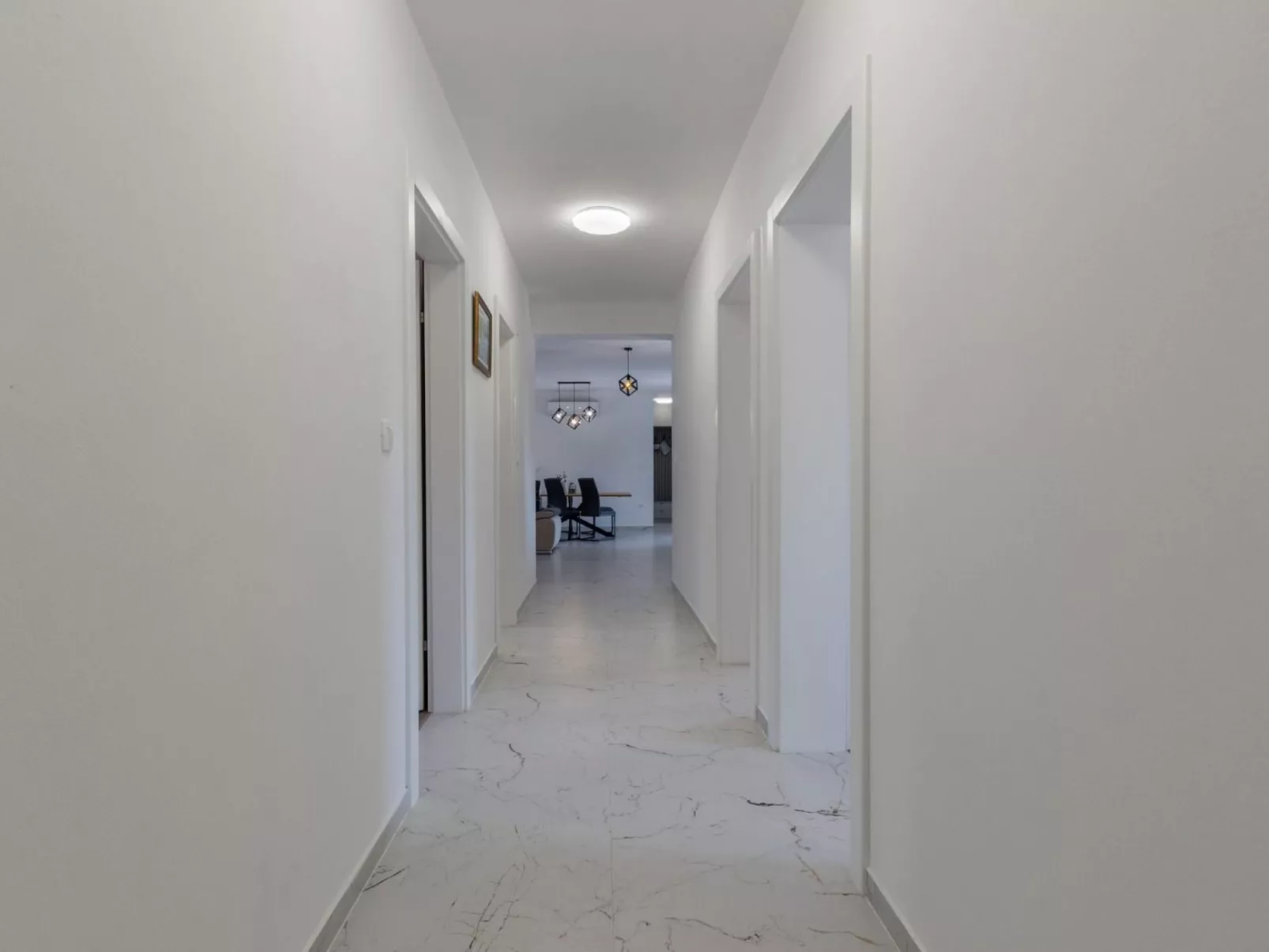 NEU Ferienhaus in Vir -TA Leut Agency-Binnen