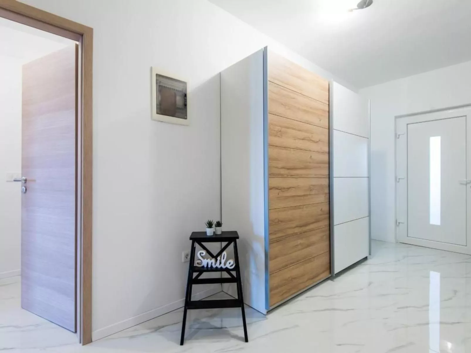 Wohnung in Turanj mit Grill-Binnen