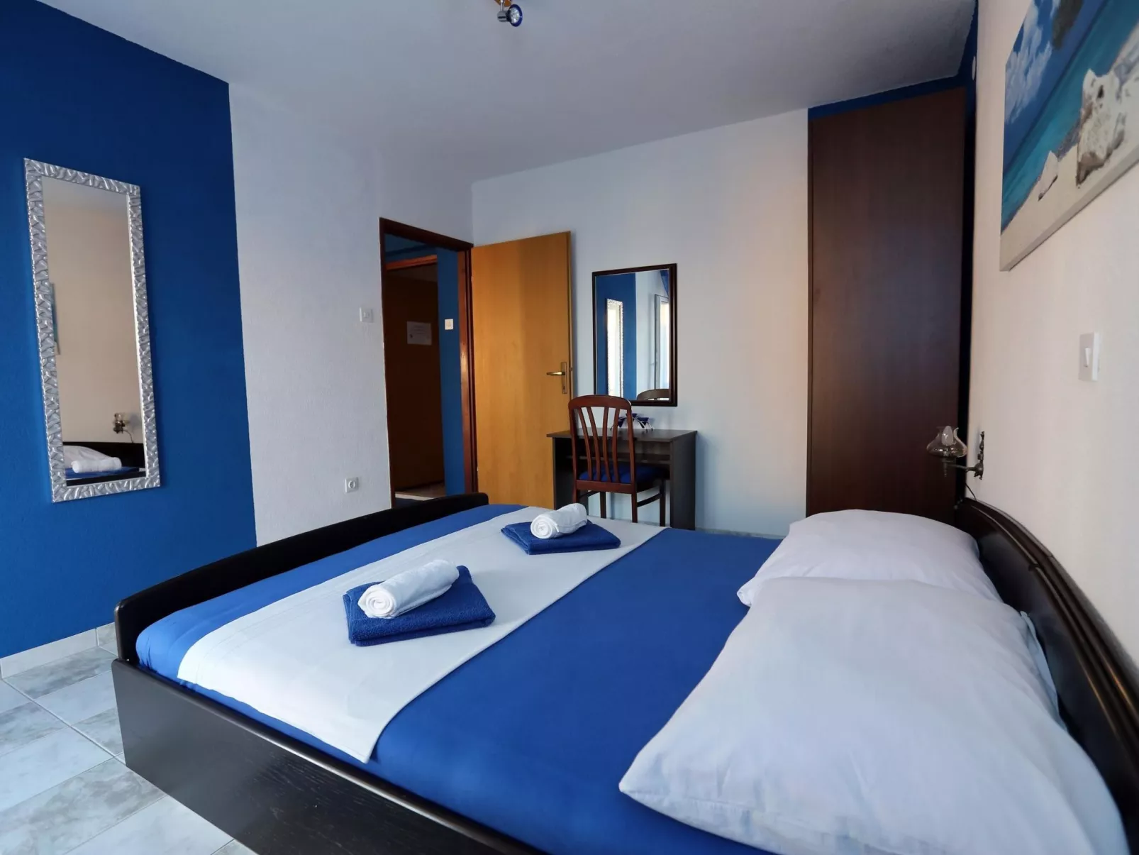 Villa Mediteran, kleine Ferienwohnung mit Balkon-Binnen