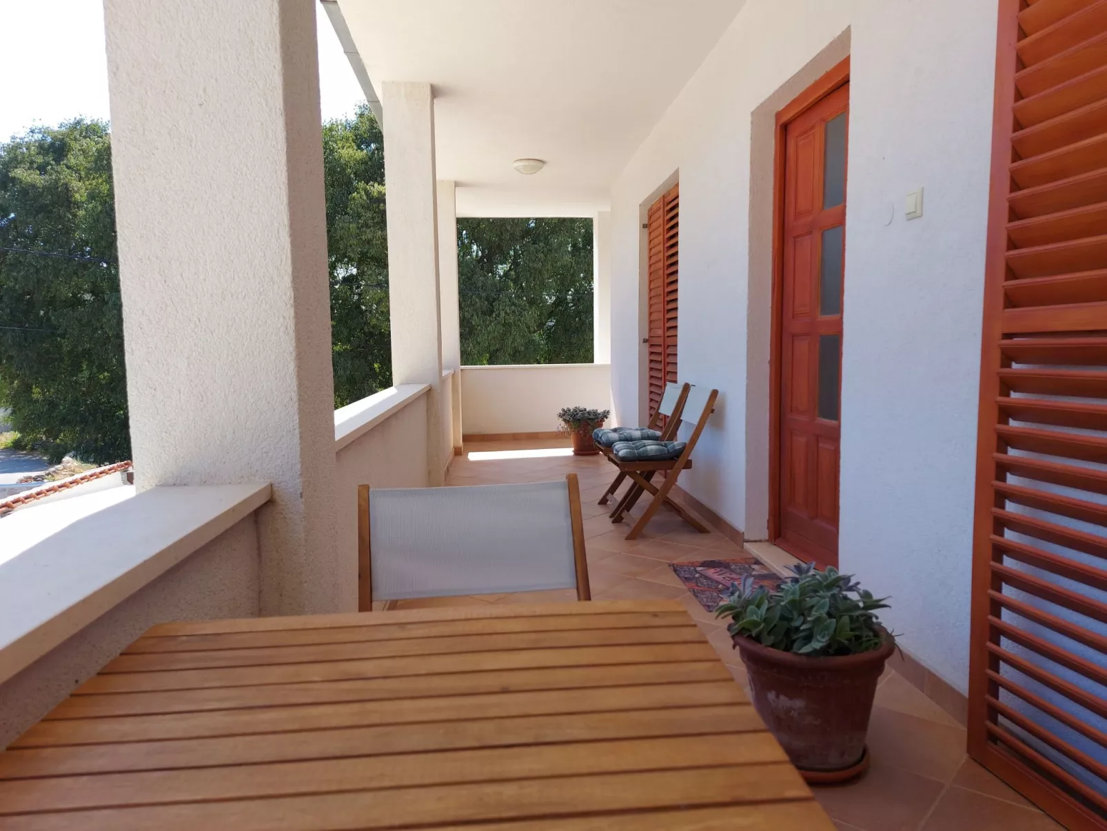 "Charmy Luna" mit Pool - Buiten