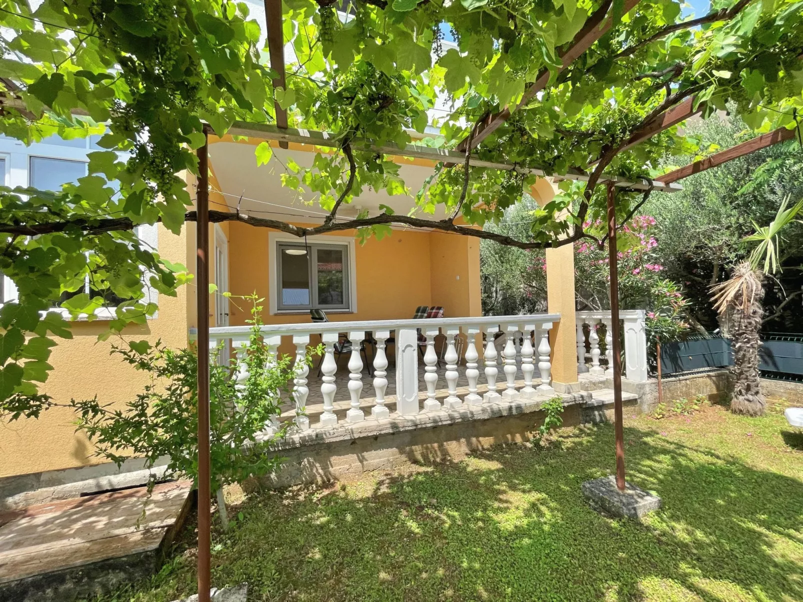 Apartment Mara - Buiten