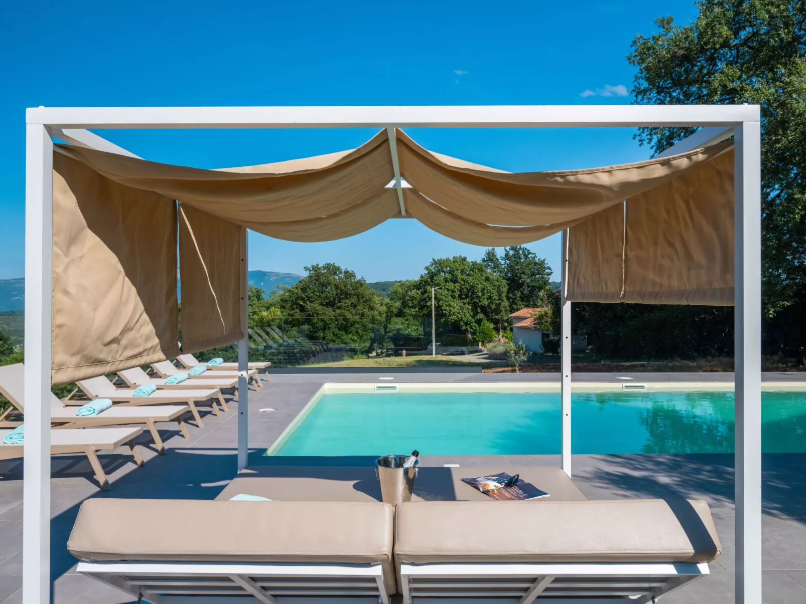 Villa Nene - Luxus und Spa-Buiten