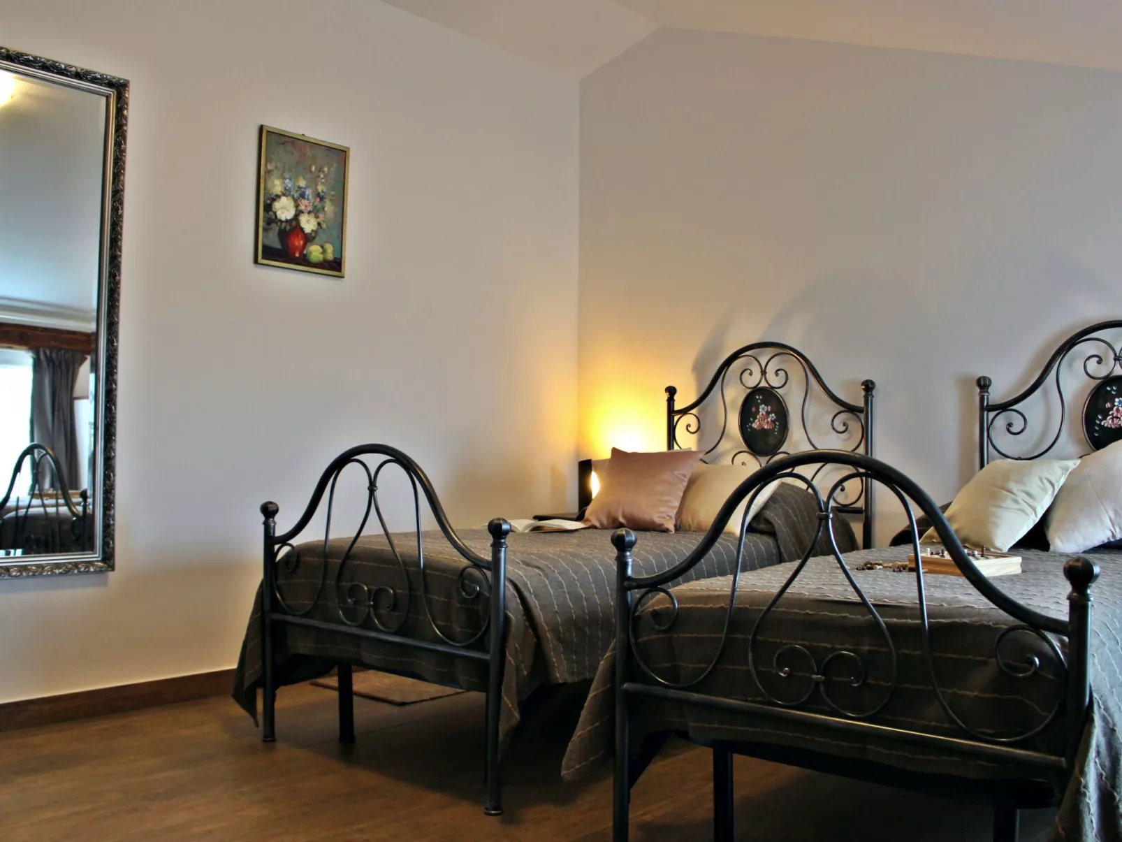 VILLA CON WELLNESS A 1 KM DAL MARE-Binnen