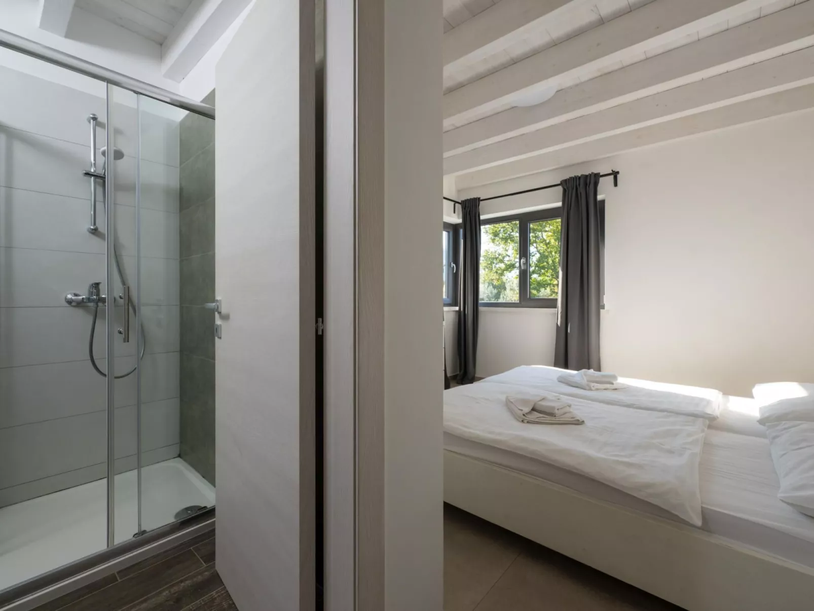 Villa Sole am Meer mit Pool, Sauna, Whirlpool-Image-tags.info