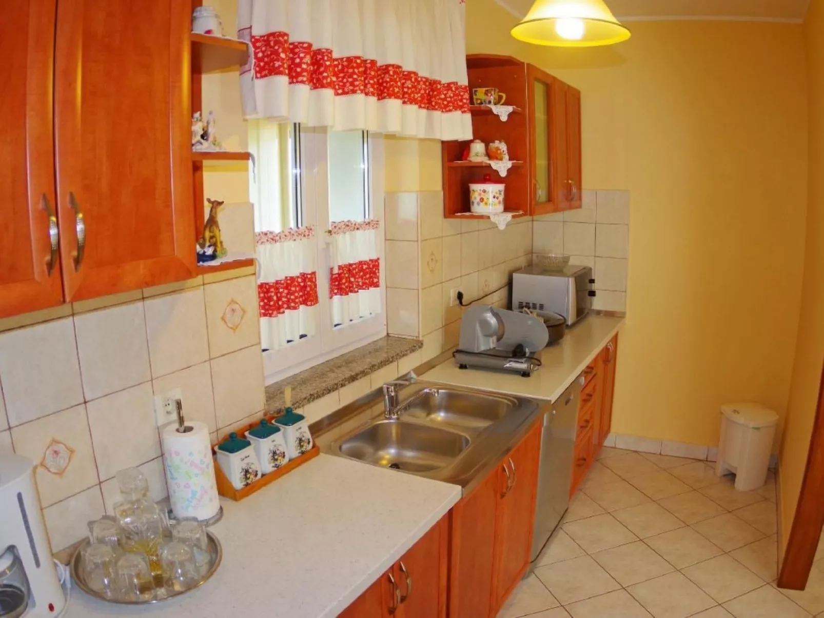 Villa Sandi im Dorf Juršići-Binnen