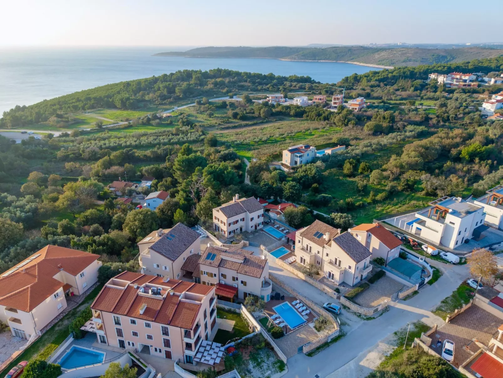 Villa Chiara mit 6 Schlafzimmern in Meeresnähe-Buiten
