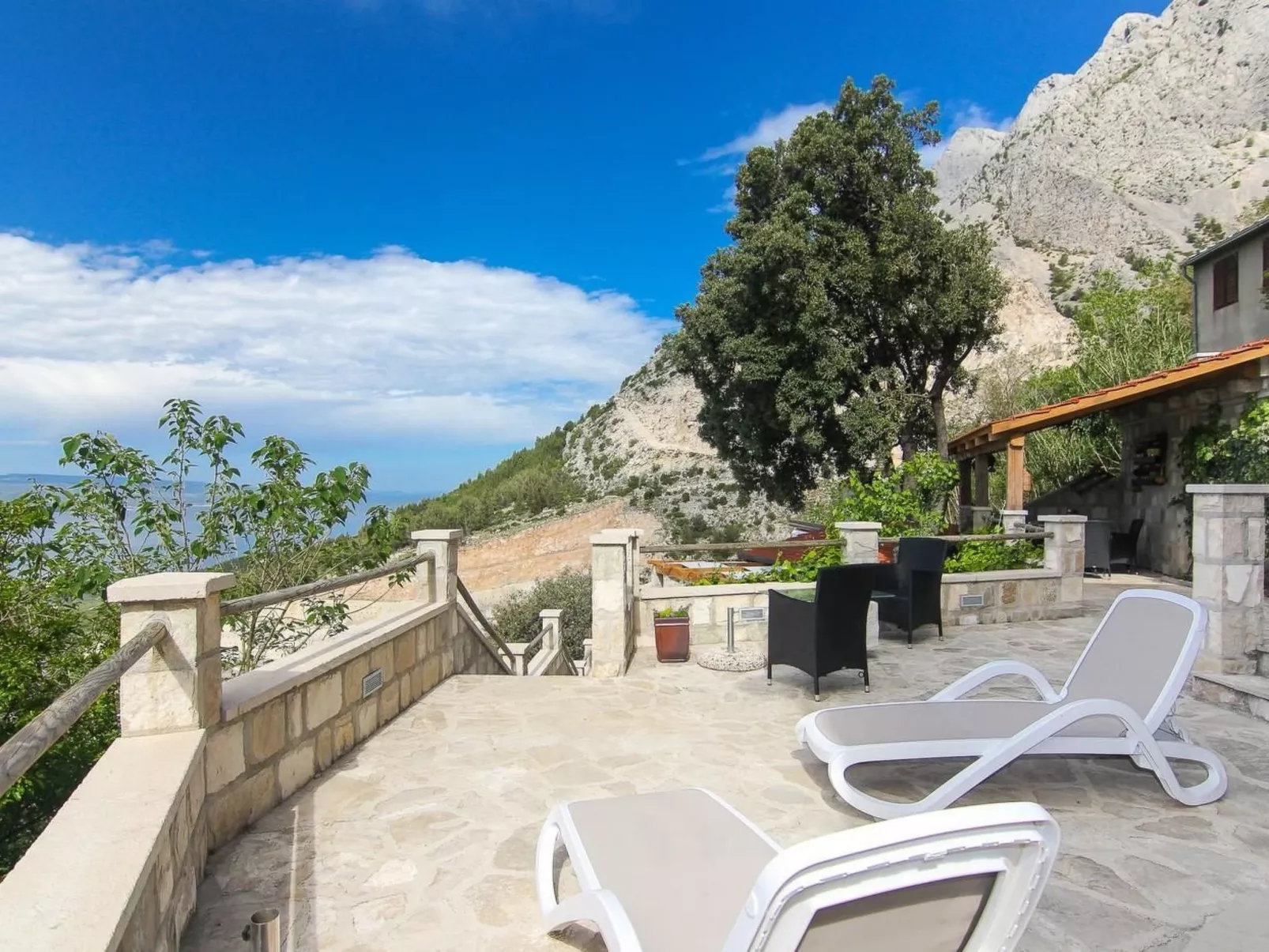 Villa Vesna & Dado-Buiten