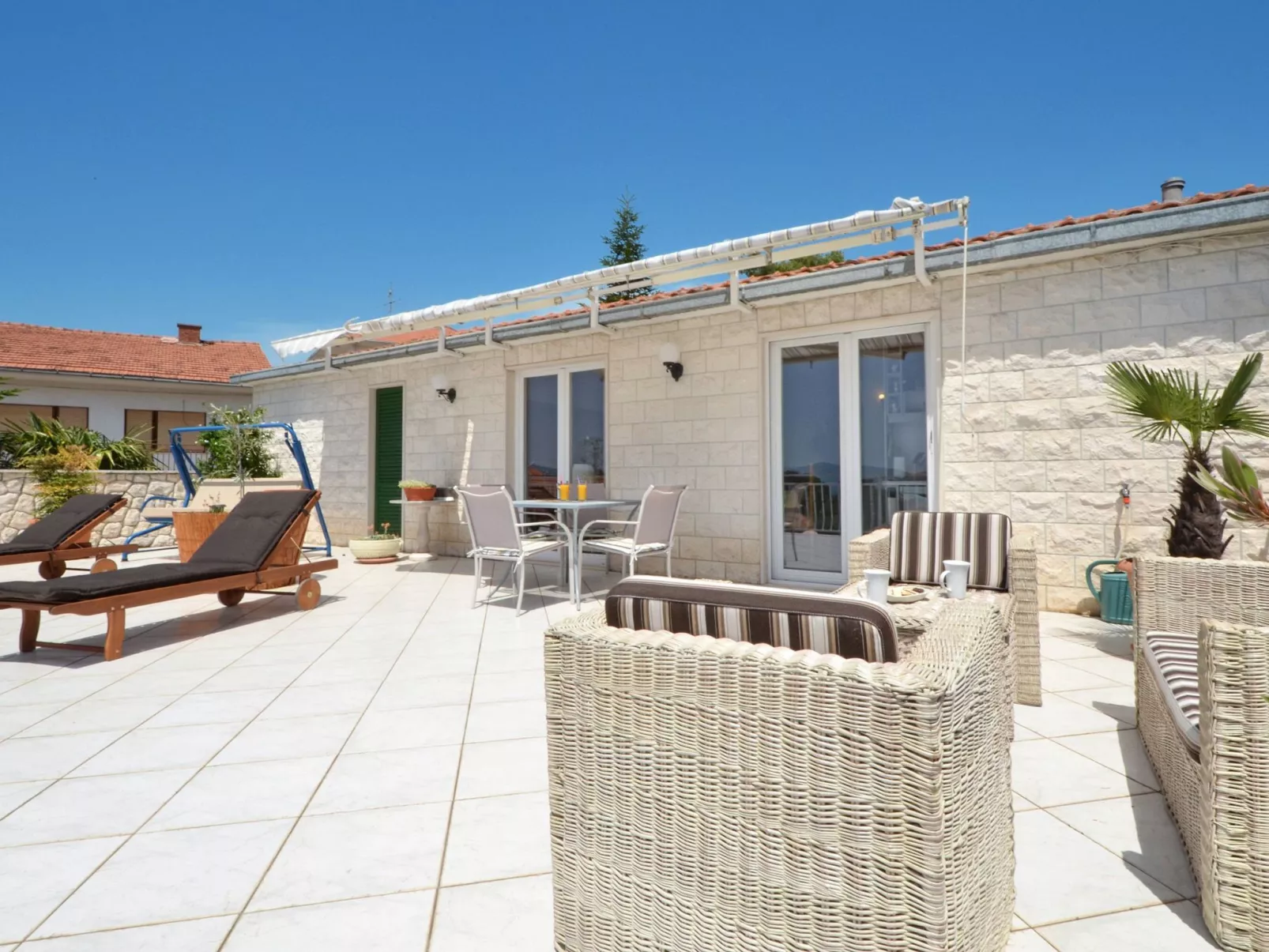 Wohnung "Decor" mit Blick auf das Wasser-Binnen