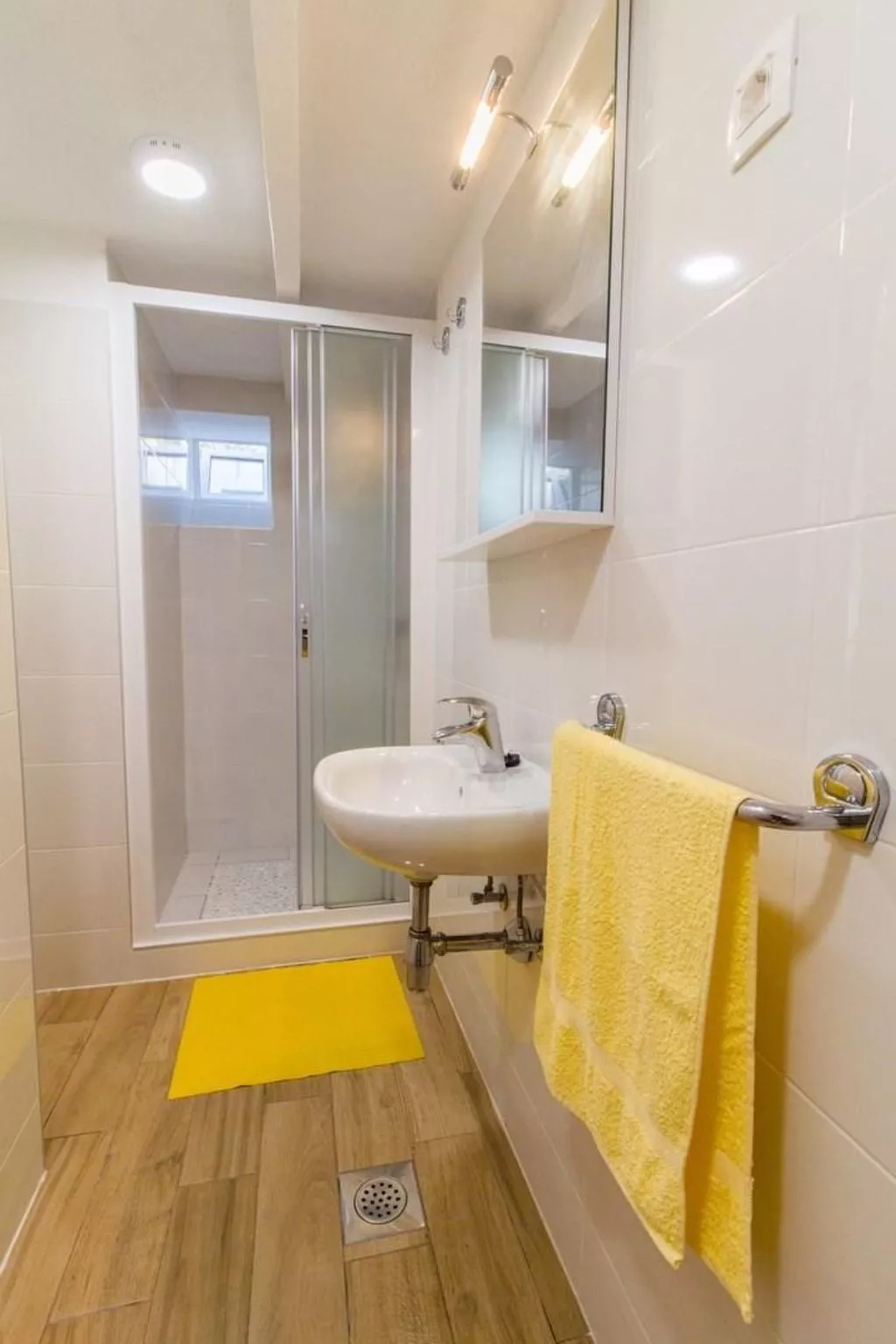 Wohnung in Stoja mit Grill-Binnen