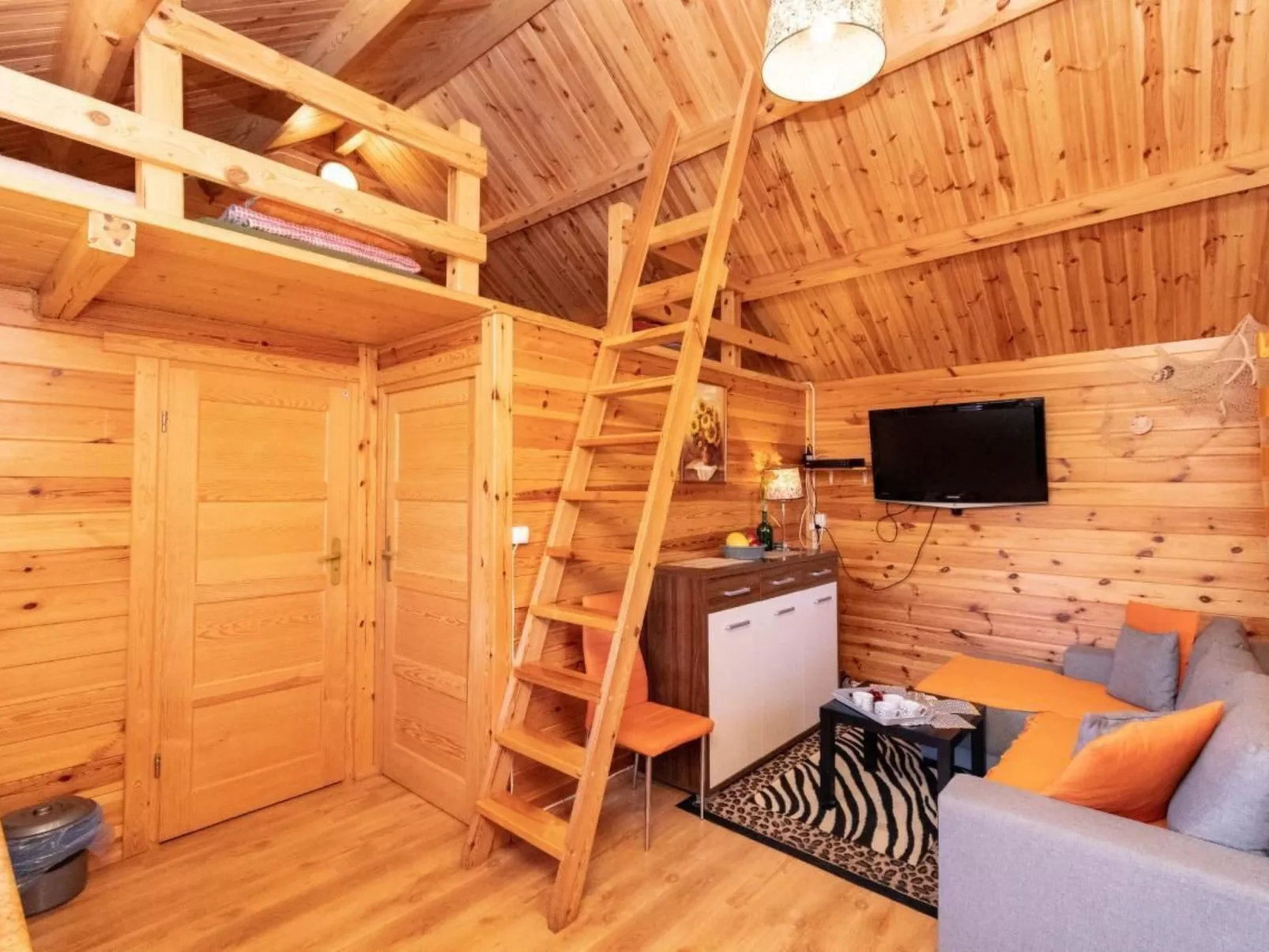 Haus in Gmina Postomino mit Garten und Terrasse-Binnen