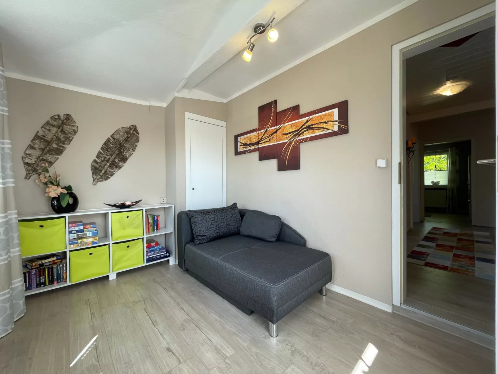 Modernes, gemütliches Ferienhaus mit Terrasse und Garten - Binnen