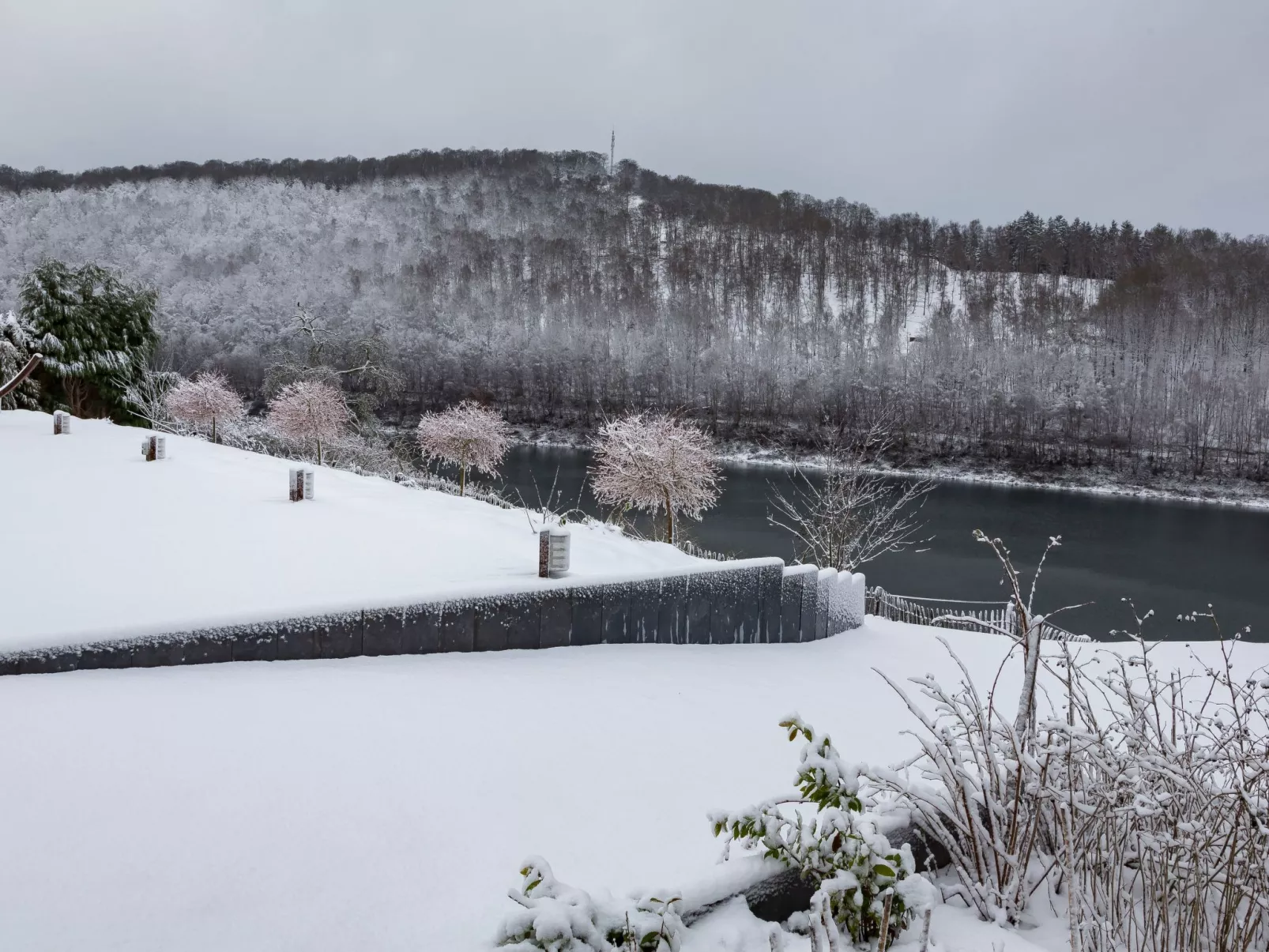 Villa Grand Coo Piscine et Jacuzzi-Buiten