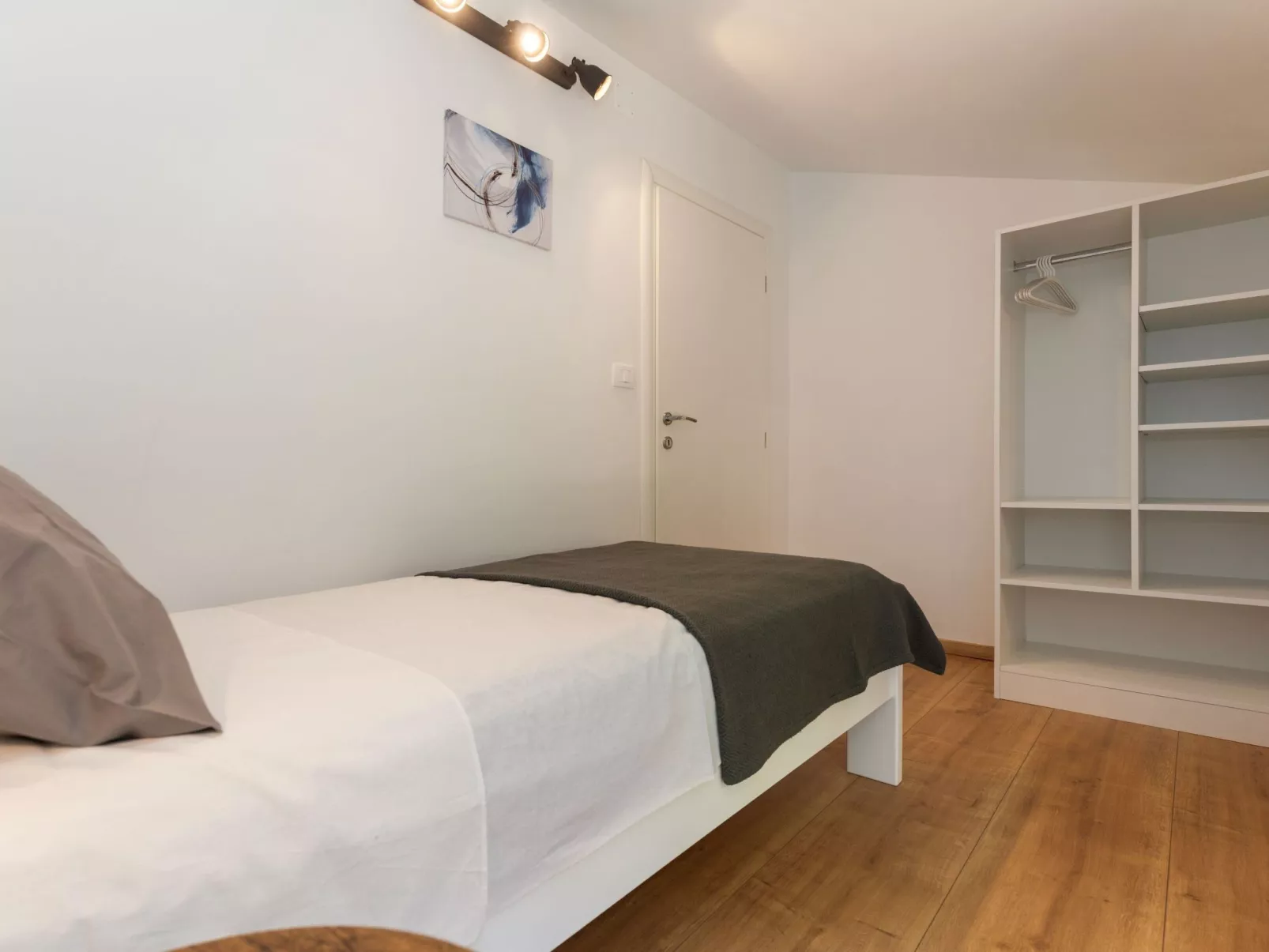 "Istria" mit eigenem Pool-Image-tags.info