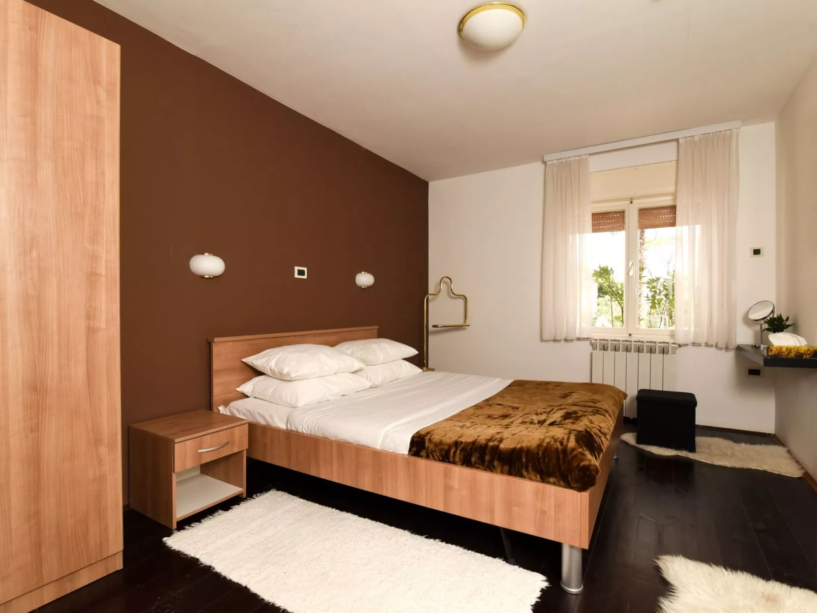 Wohnung mit Terrasse-Binnen