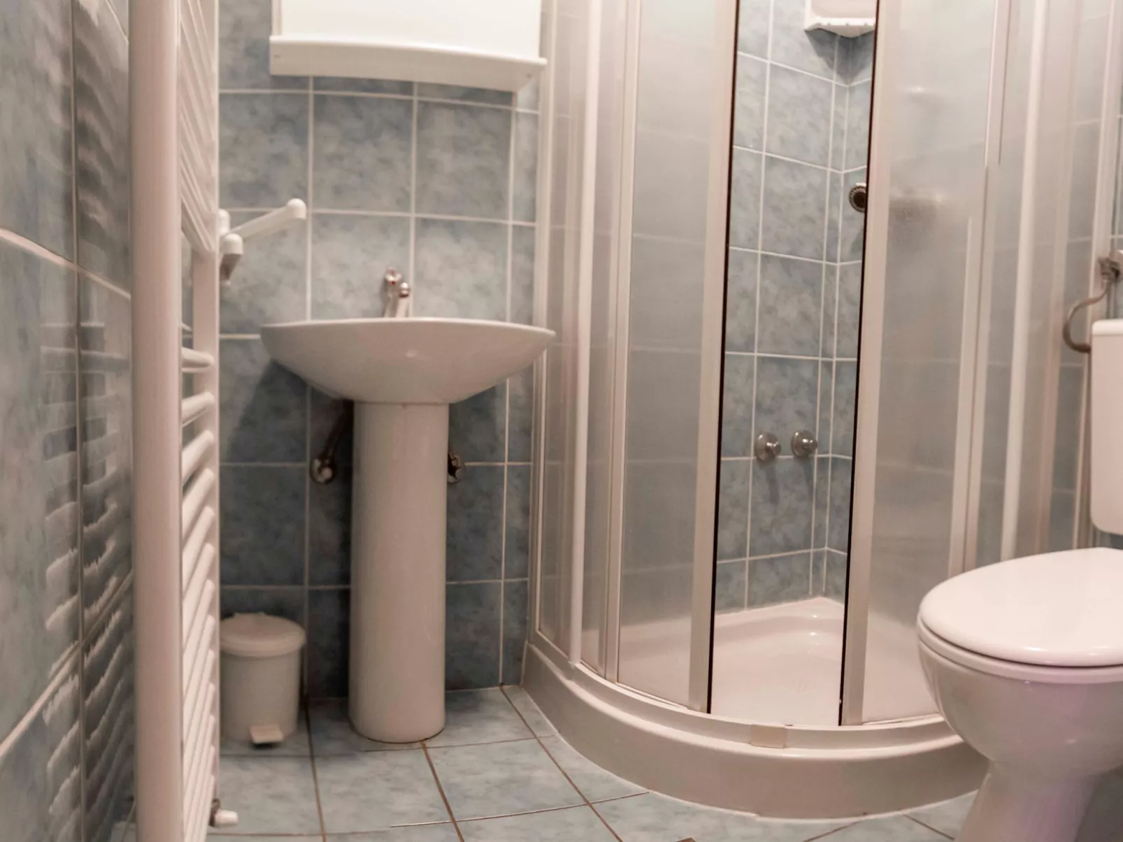 Studio-Apartment in Stinjan, 600 m vom Strand entfernt-Binnen