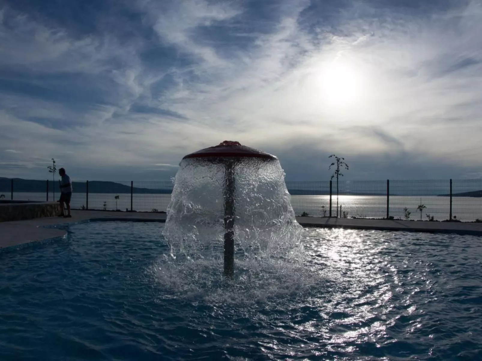 Mobilheim mit gemeinschaftlichem Pool-Image-tags.info