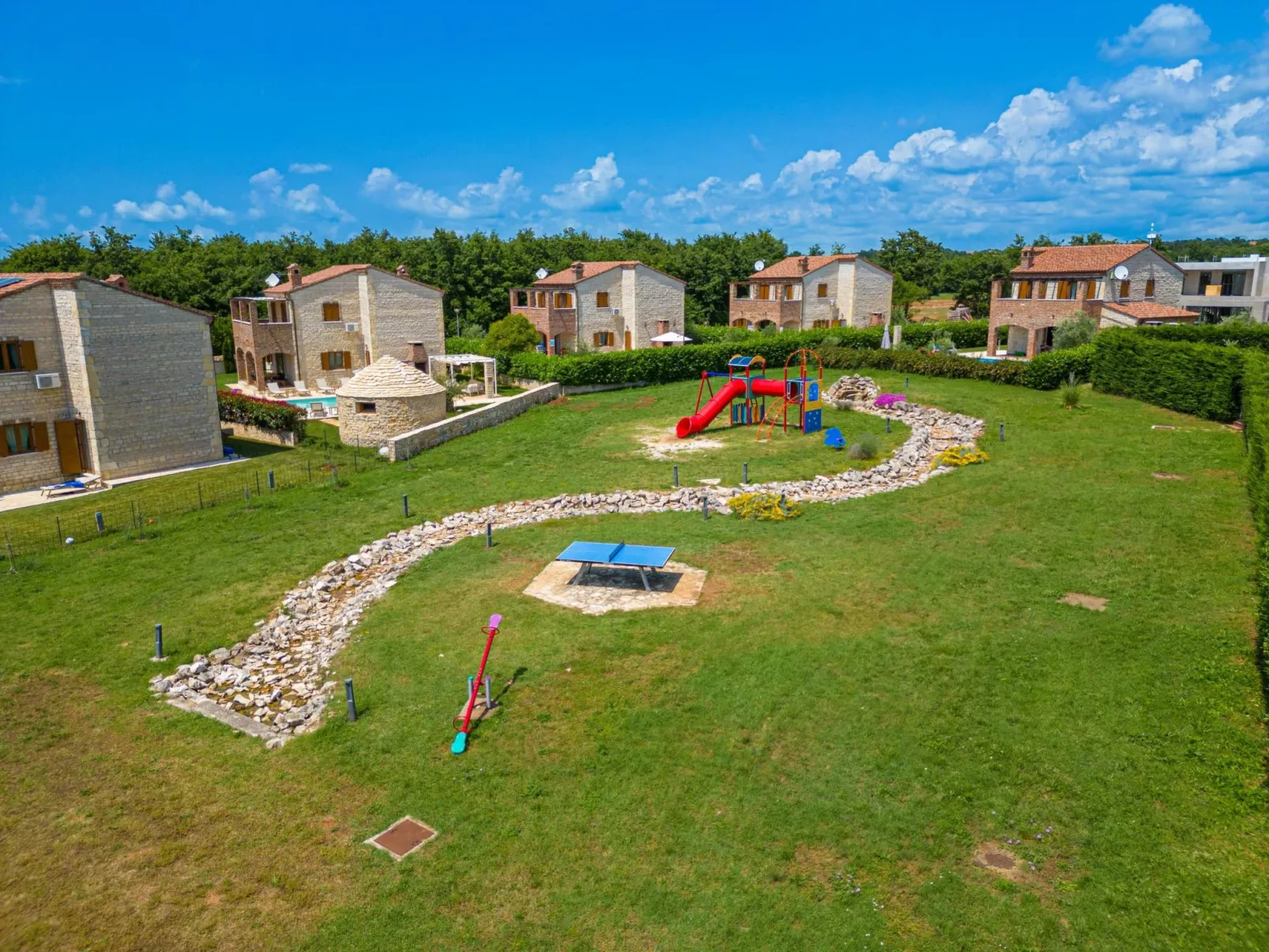 Villa Amani-Image-tags.info