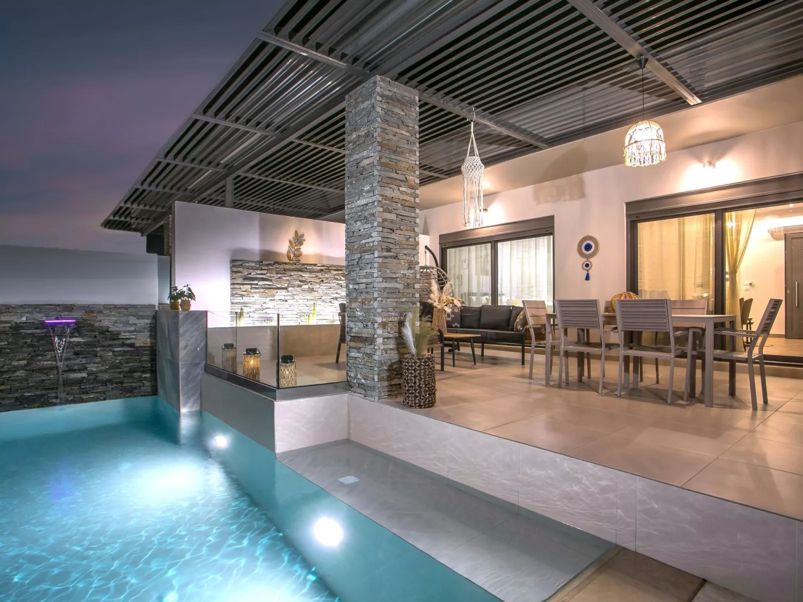 Kiki Luxus-Villa-Binnen