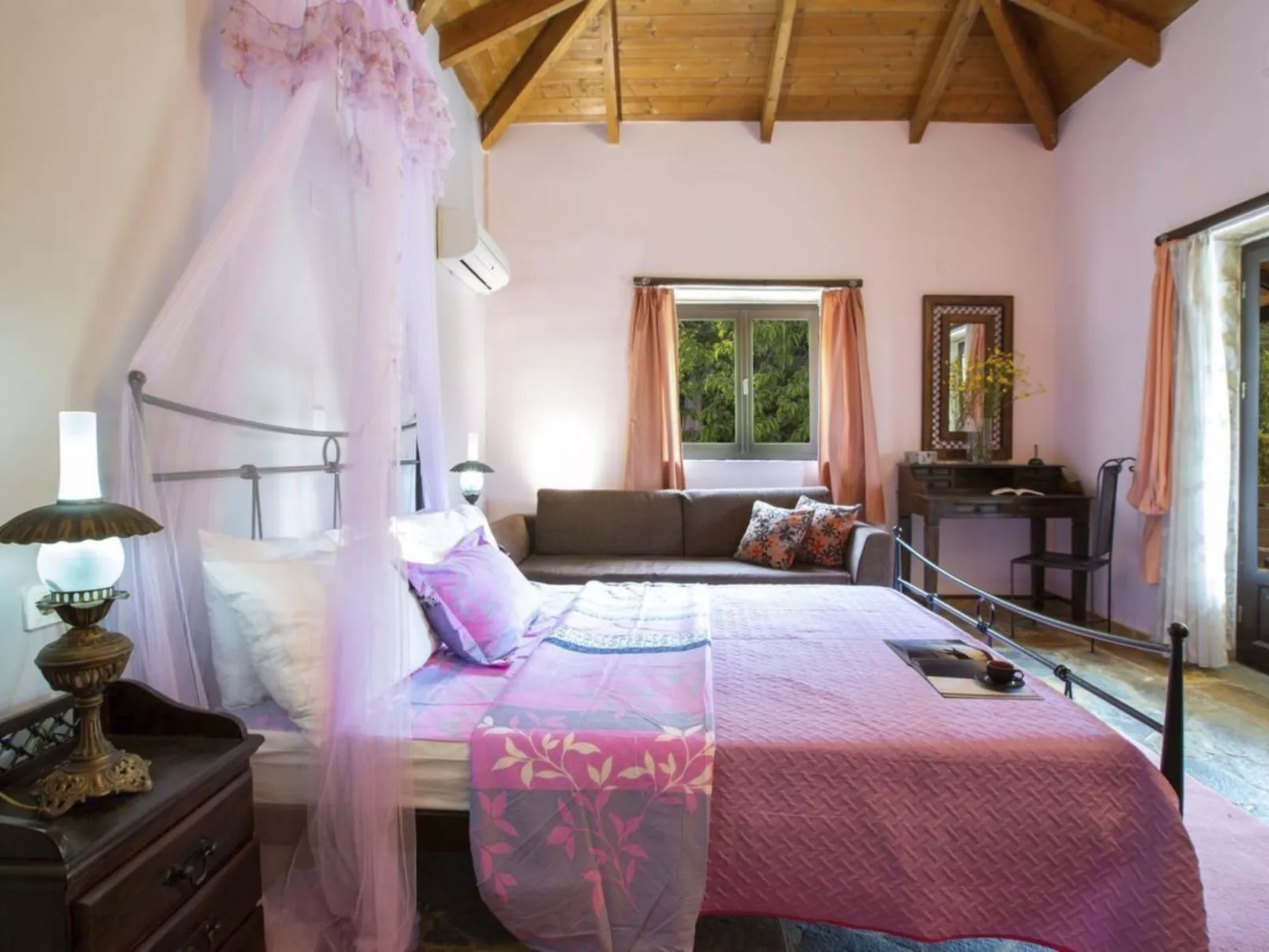 Schönes Haus in Apollonii mit privatem Pool-Binnen