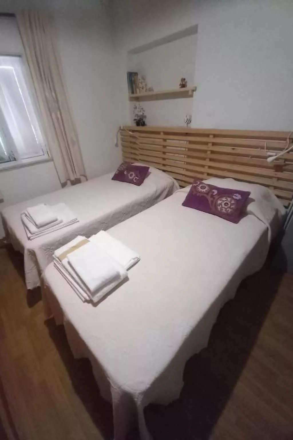 Weißes Haus in Douro Weinberge