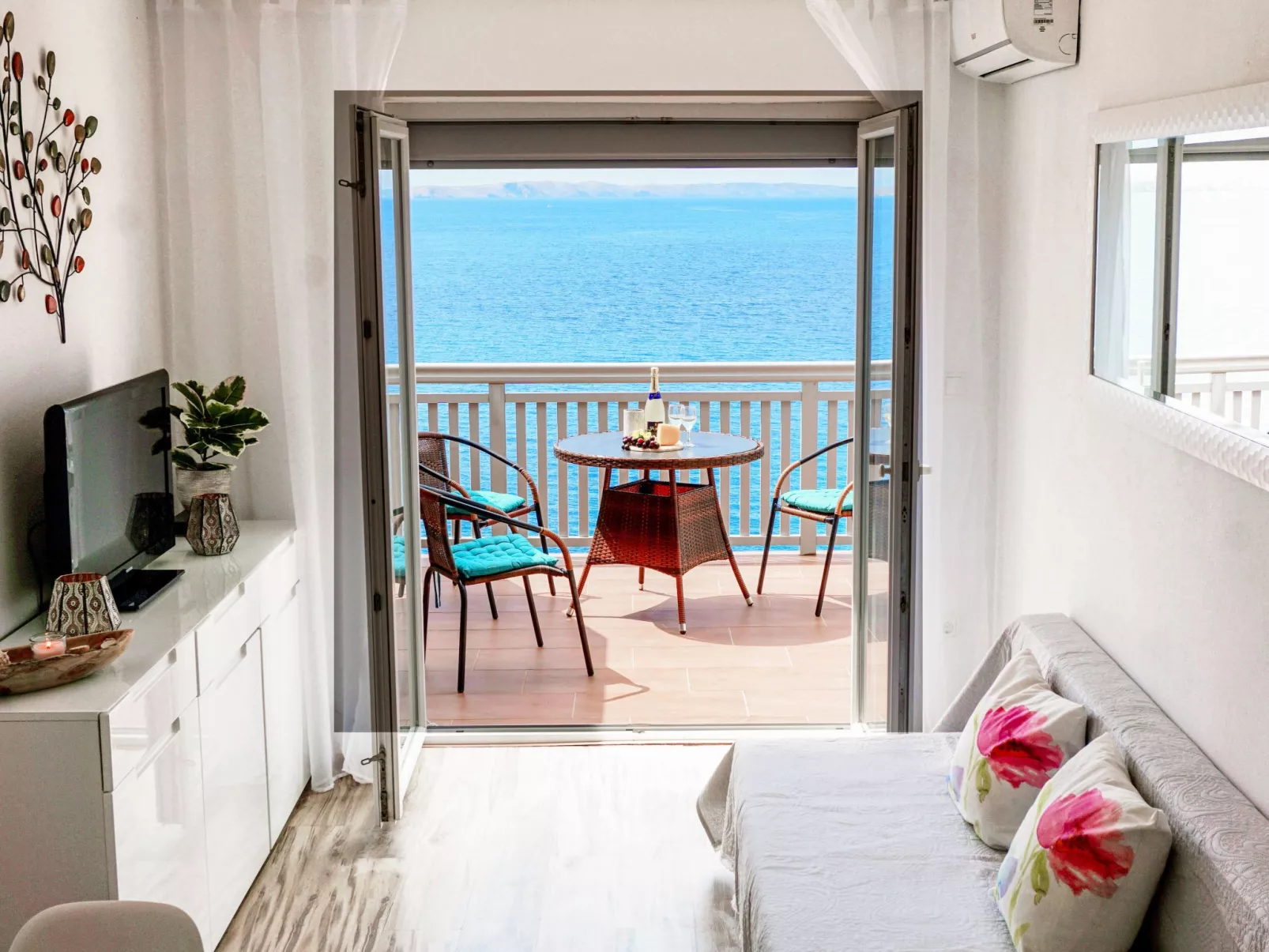 Sunset-Oase am Meer-Binnen