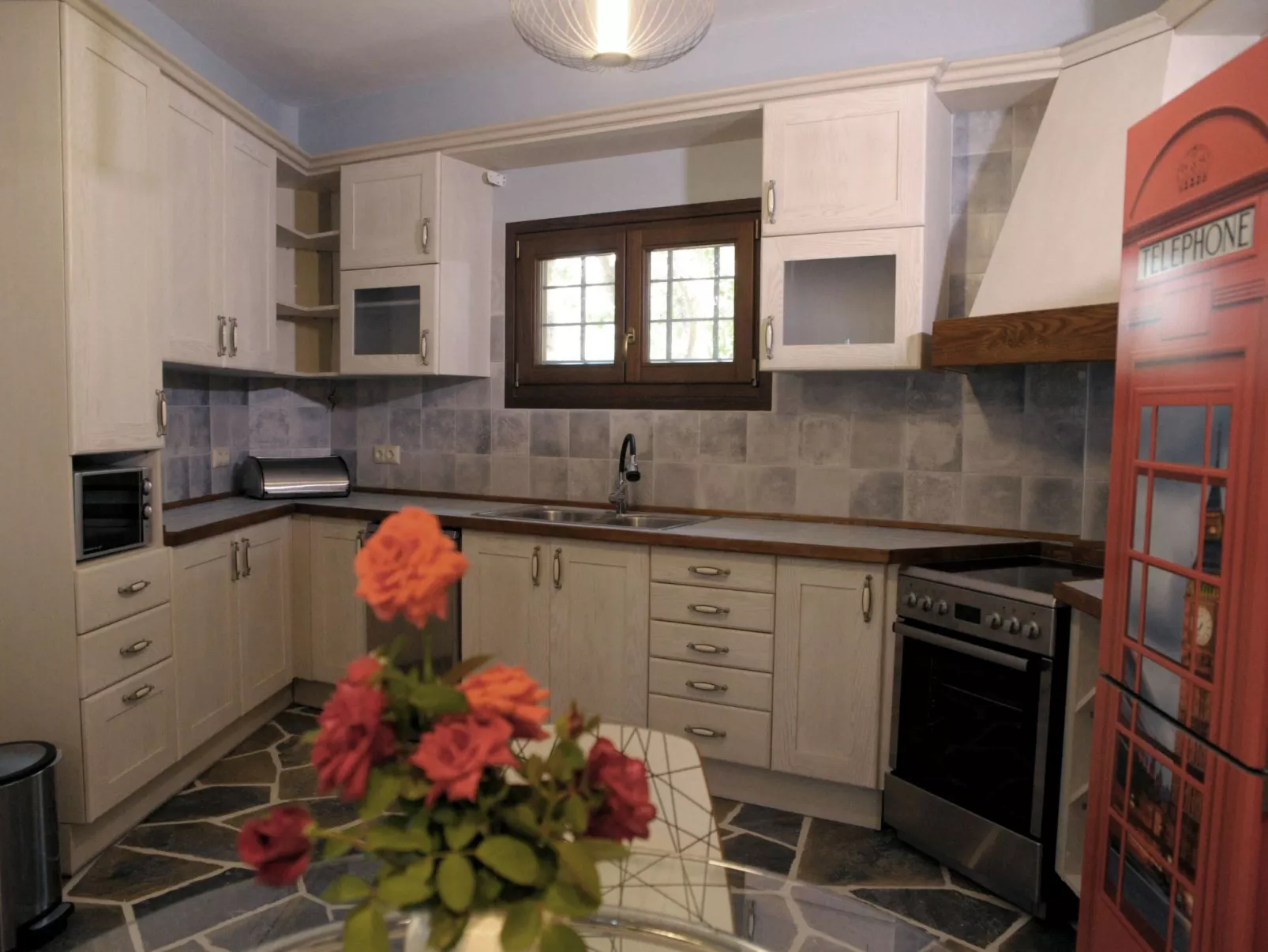 Anwesen mit eigenem Jacuzzi-Binnen