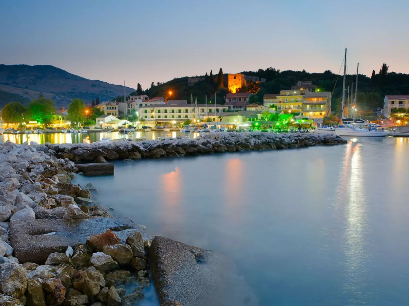 Stilvolle Erdgeschosswohnung Wave Tessera in Kassiopi-Buiten