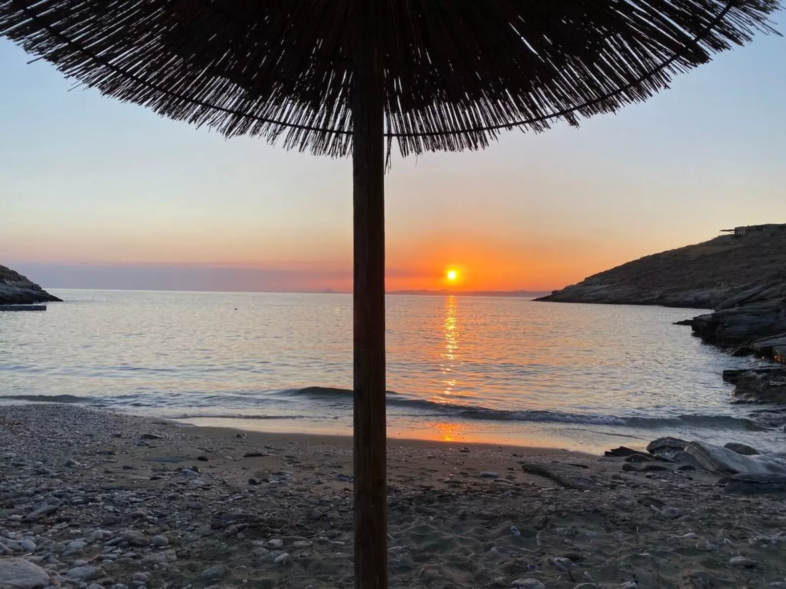 Ruhig gelegene Wohnung mit Meerblick an einem abgelegenen Strand-Image-tags.info