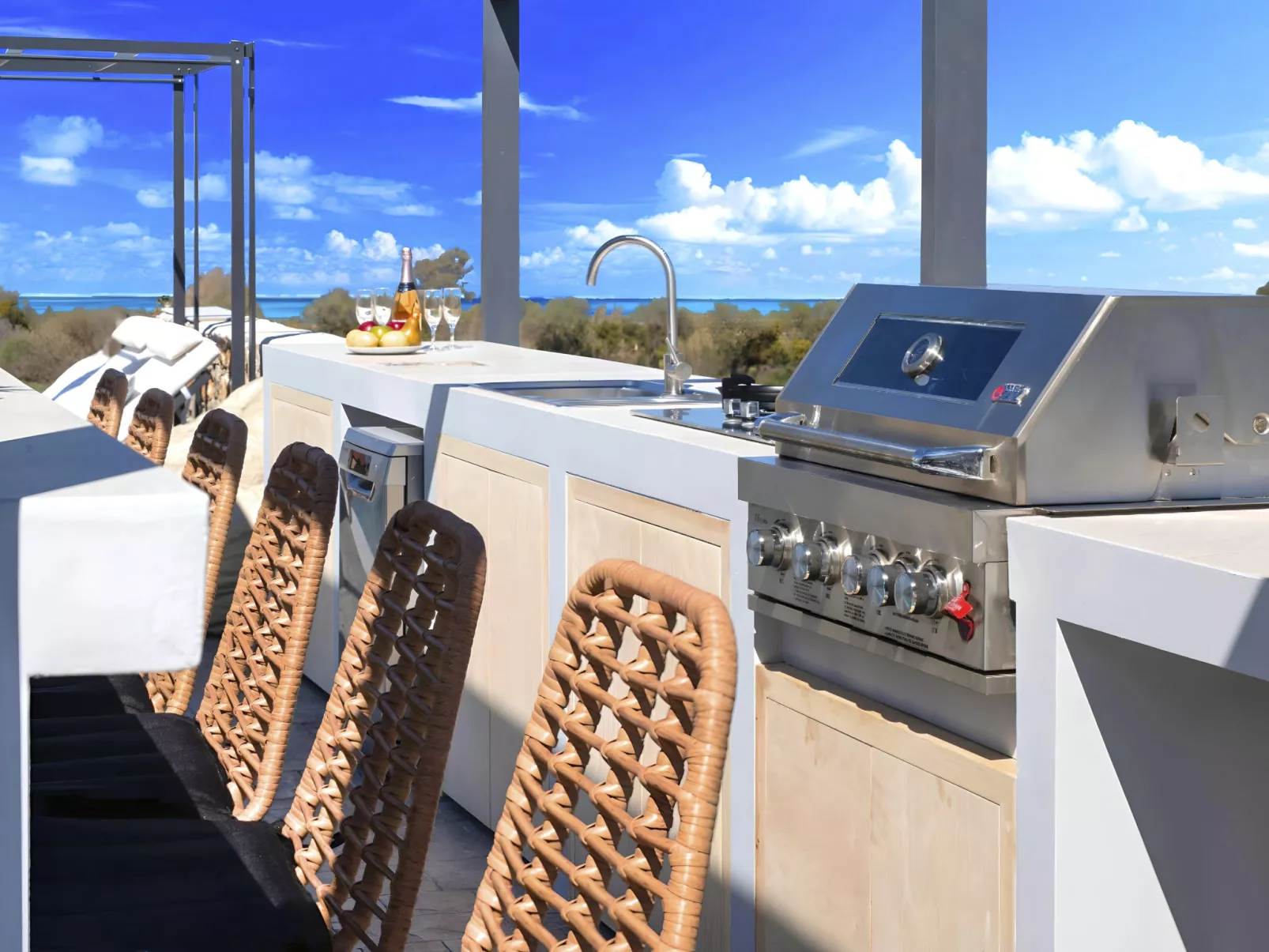 Grey Grand Villa Privater Pool-Binnen