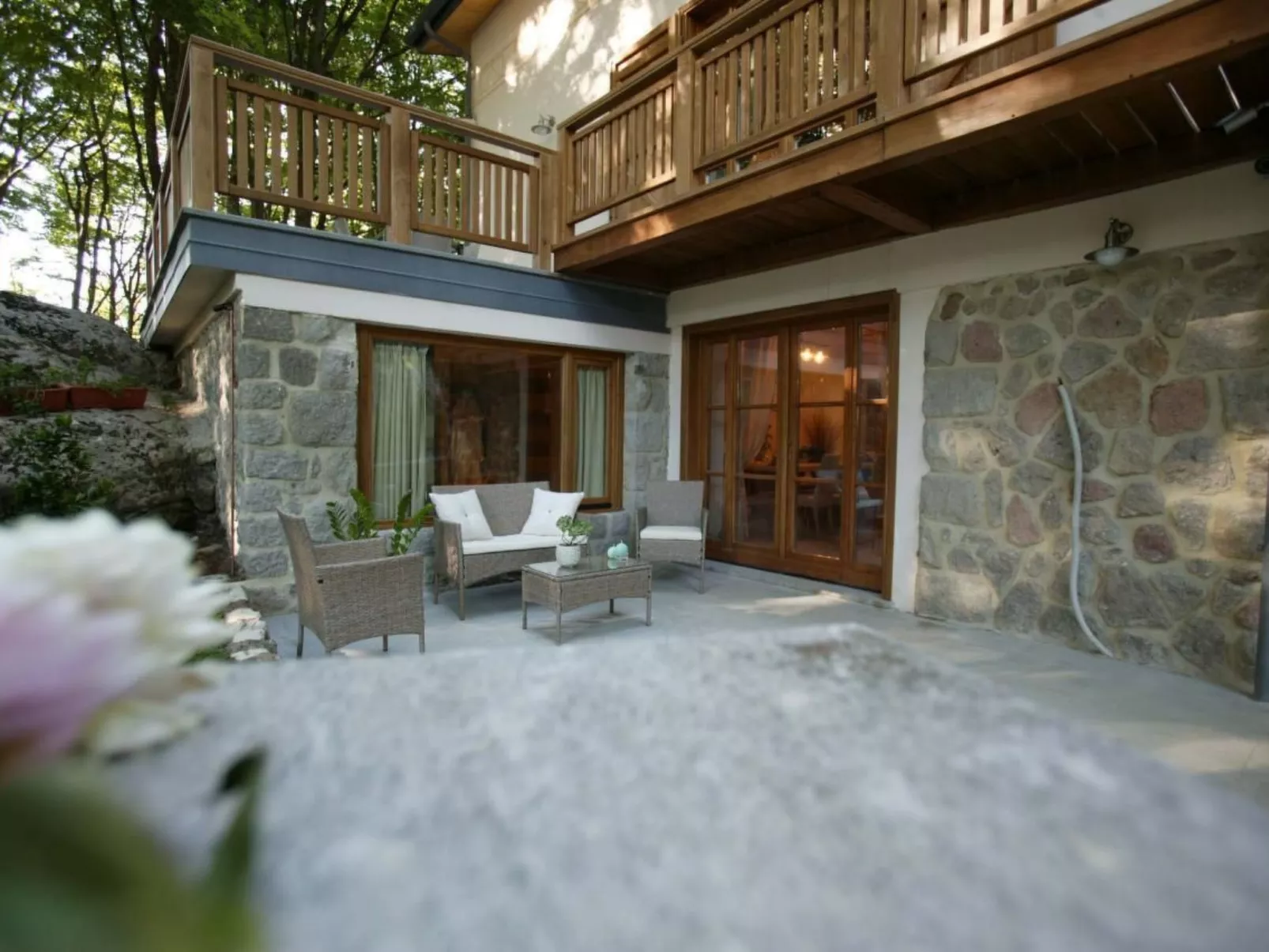 Berg "Chalet Galli" mit SPA-Binnen