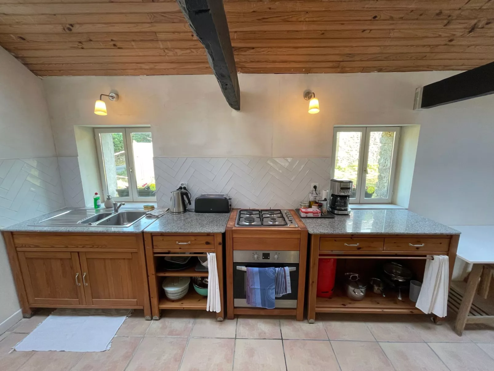 Haus mit großem Komfort, 20 Min. von den Stränden entfernt-Binnen