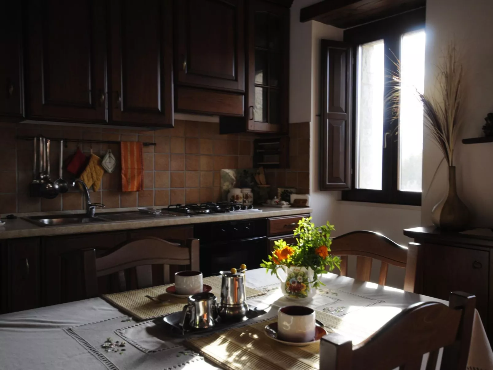 Das Maulbeerbaum-Apartment-Binnen