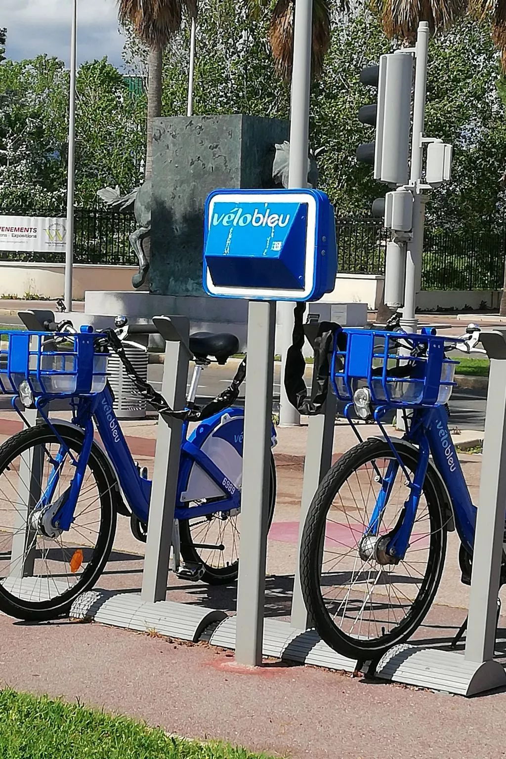 Gemütliche Wohnung, 5 Minuten vom Strand entfernt-Buiten
