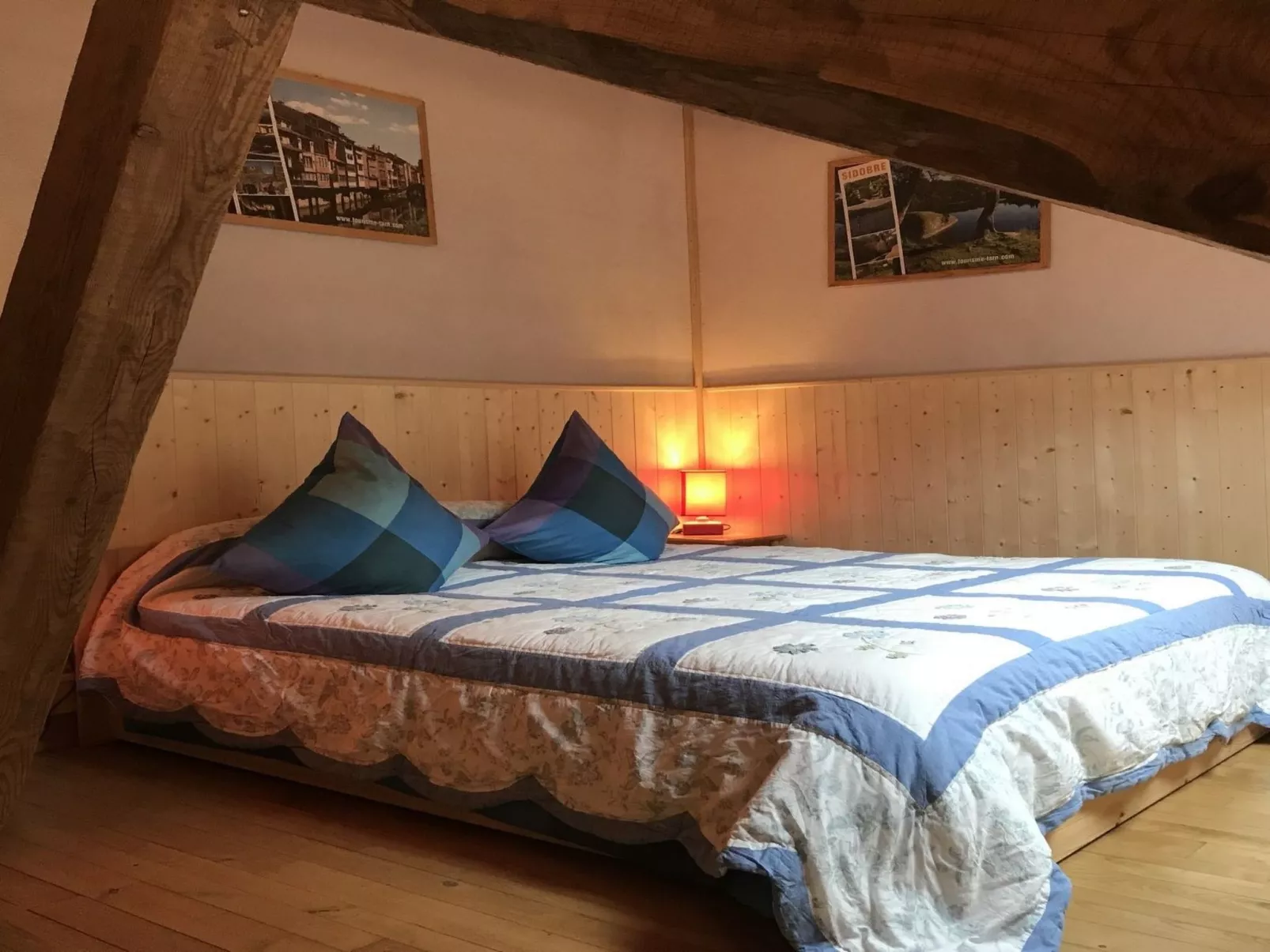 Wassermühle am Fluss-Image-tags.info