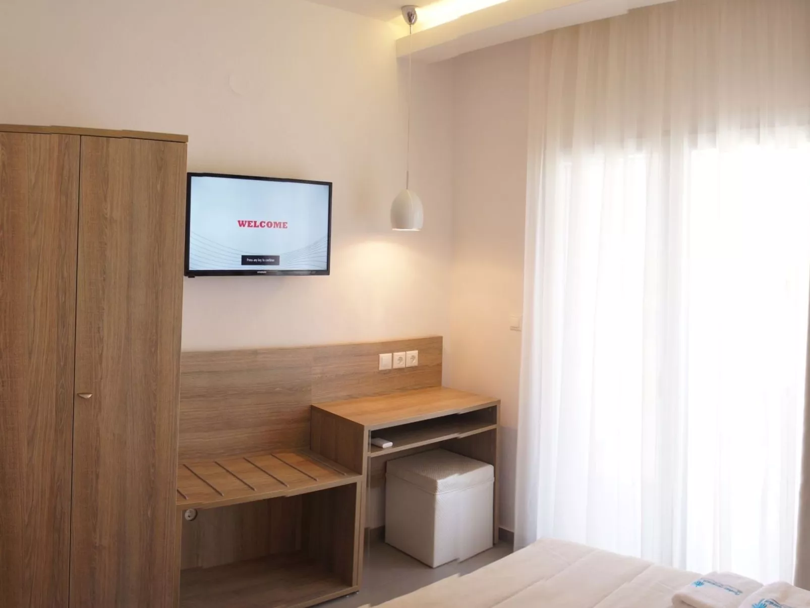 Finikas Garden Nikit-Binnen