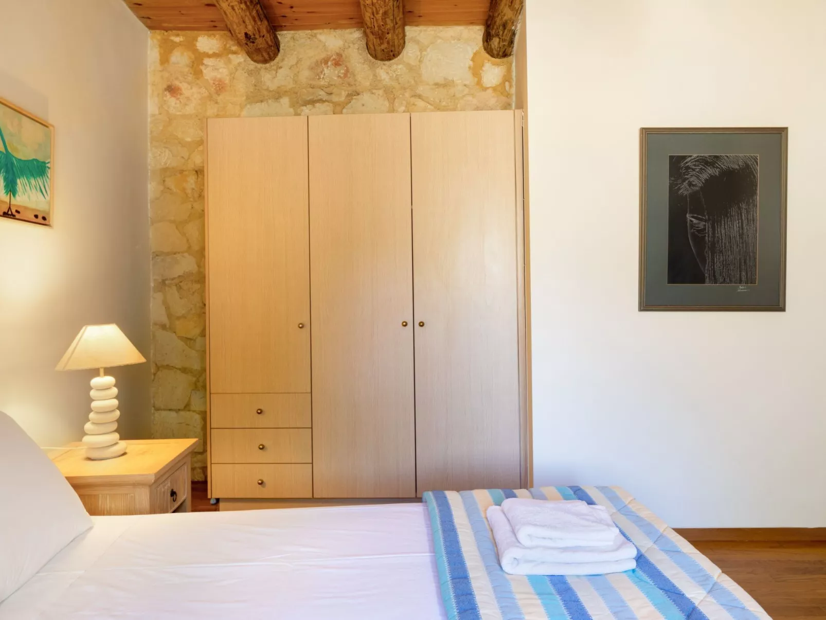 "Villa Erontas" mit Blick auf das Wasser-Binnen