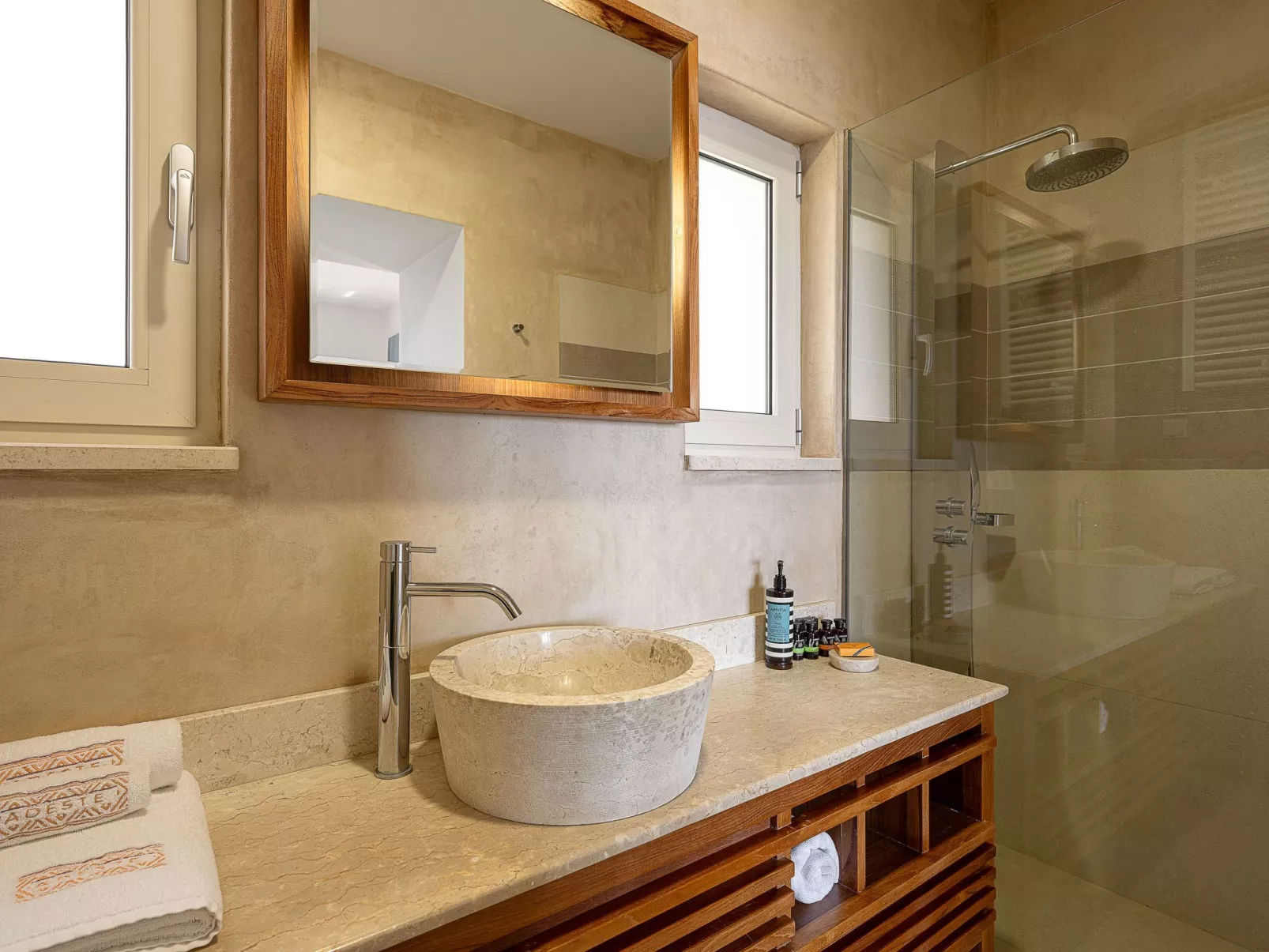 Adeste Seaview Villa I l Pool, BBQ und 900m zum Meer-Binnen