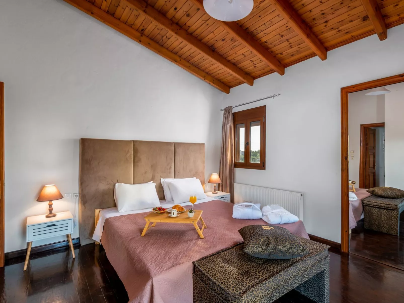 Mit Privatpool für 20 Personen in Ialysos, Dodekanes-Binnen