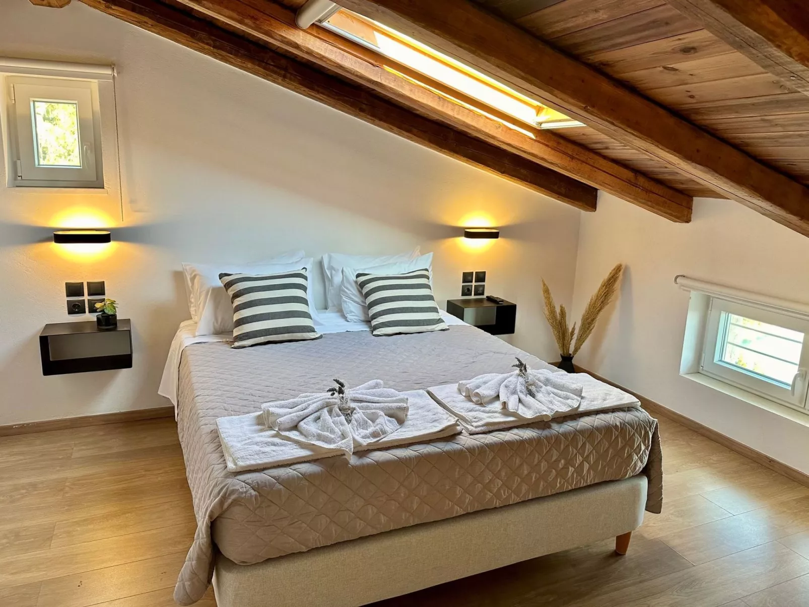 Prächtige Villa in spektakulärer Lage-Binnen