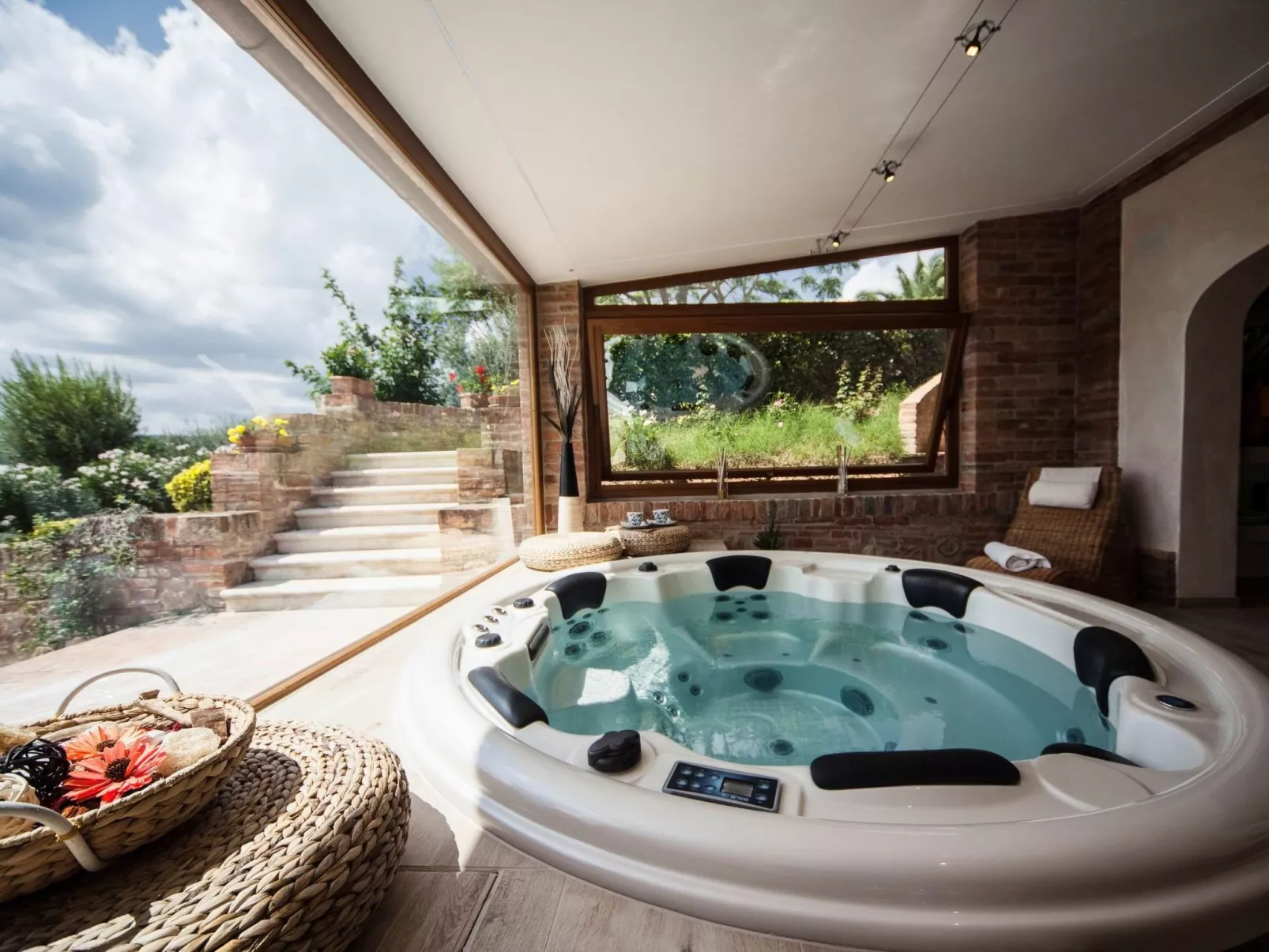 Belvedere B4' Wohnung mit Gemeinschaftspool-Binnen