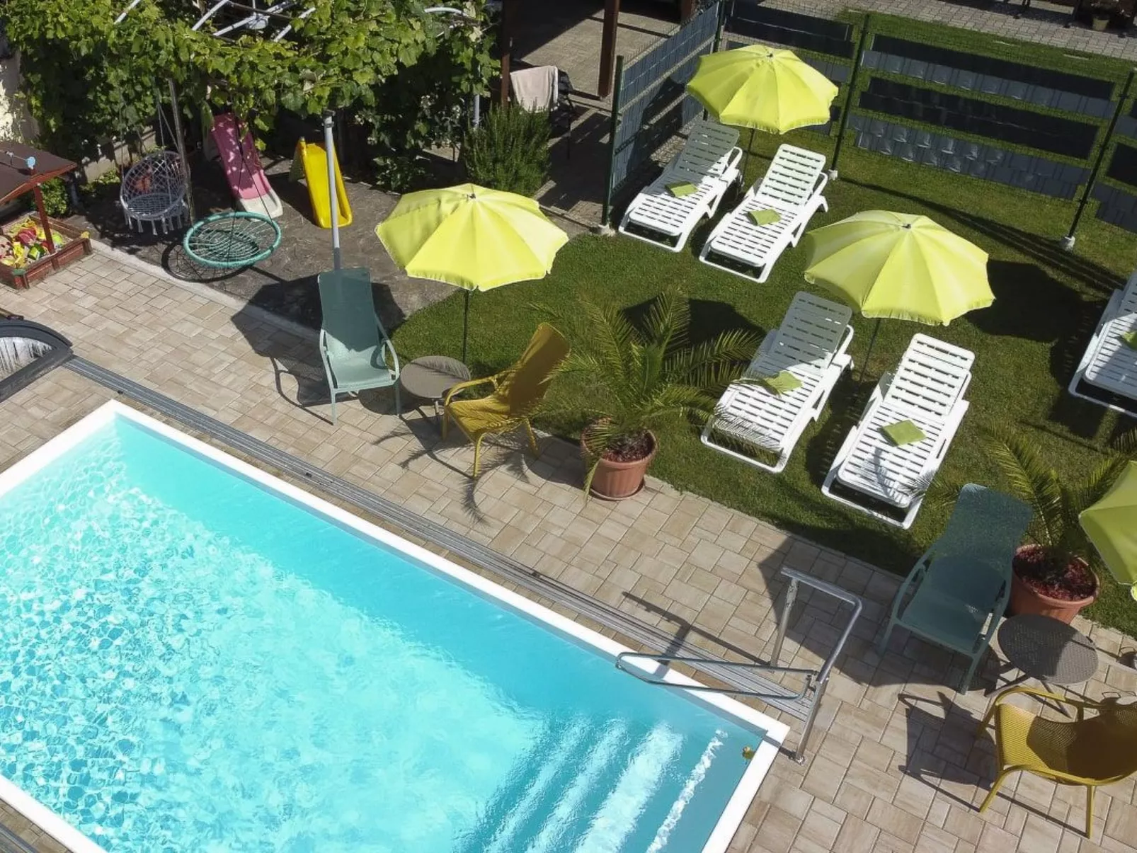 Familien Appartement Nr.4 Ács Apartman Hévíz-Image-tags.info