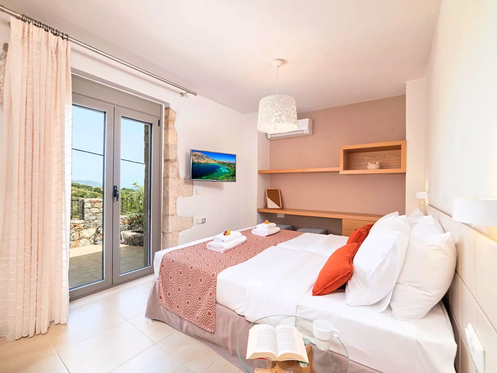 Villa Akrothea-Binnen