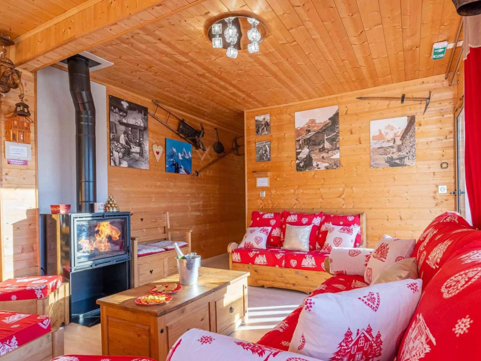 Duplex 200m2 - 15 Personen - In der Nähe der Skipisten-Binnen