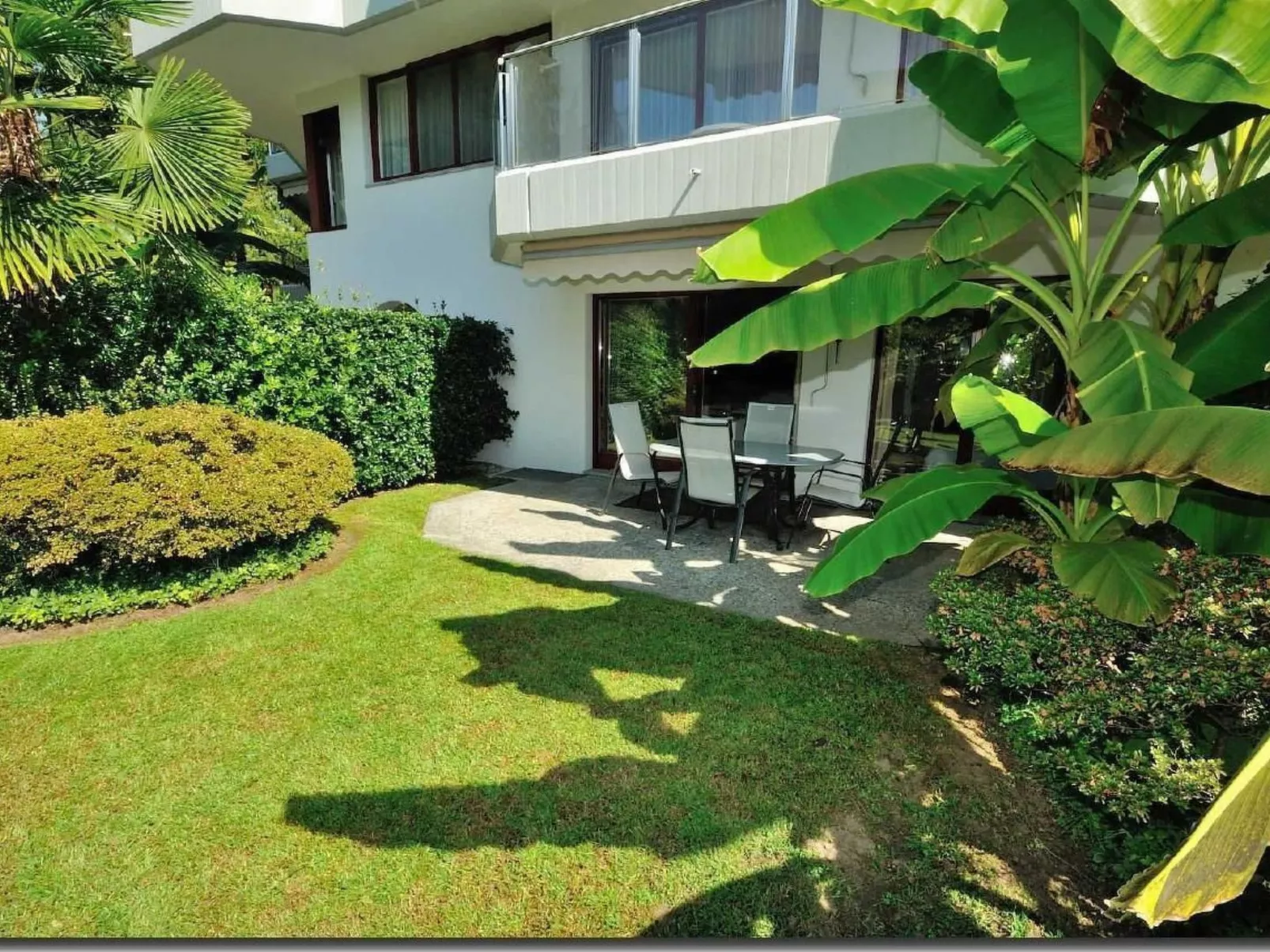 Barbara's best place-Buiten