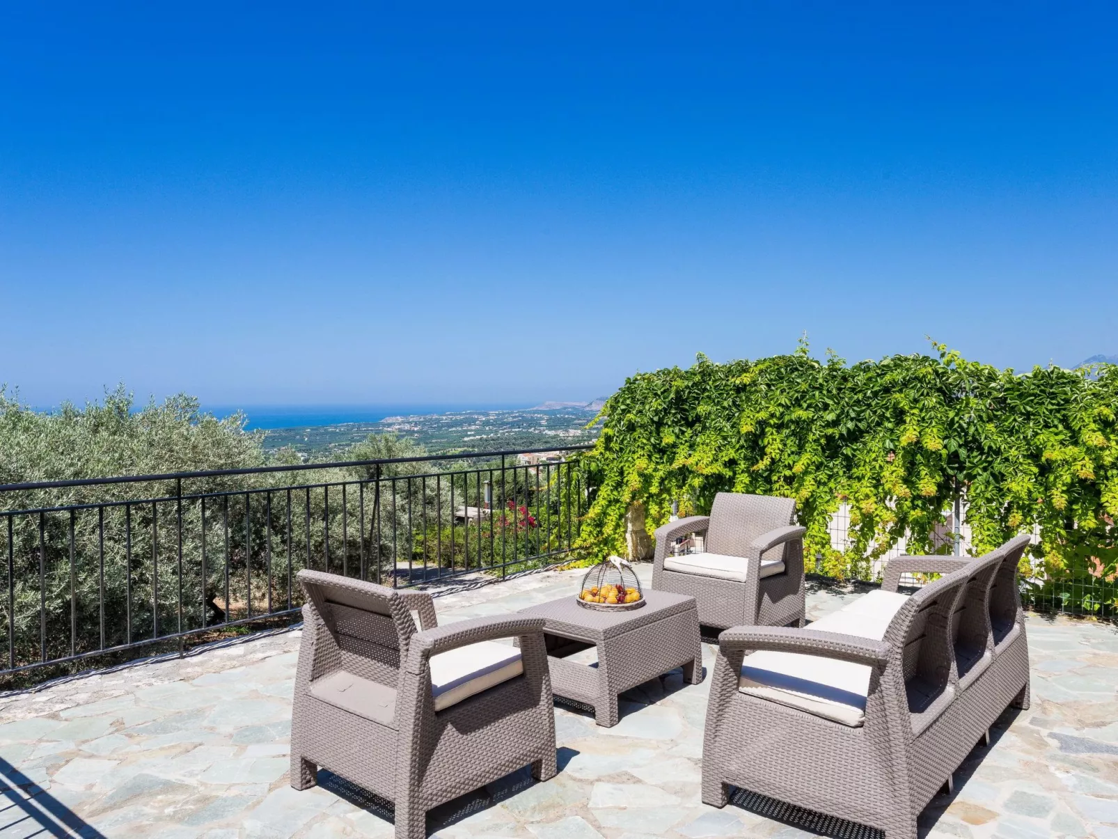 Familienfreundliche Villa mit privatem Pool und BBQ-Binnen