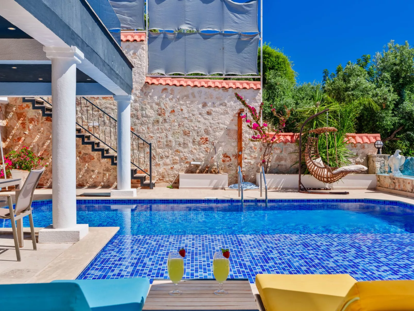 Mit Meerblick und Garten für Familien-Buiten