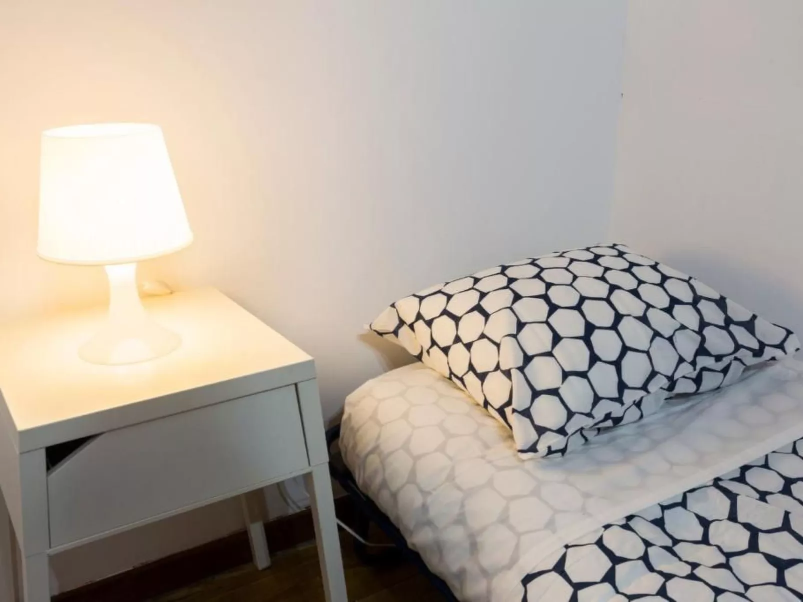 Traditionelles Haus am Meer-Binnen