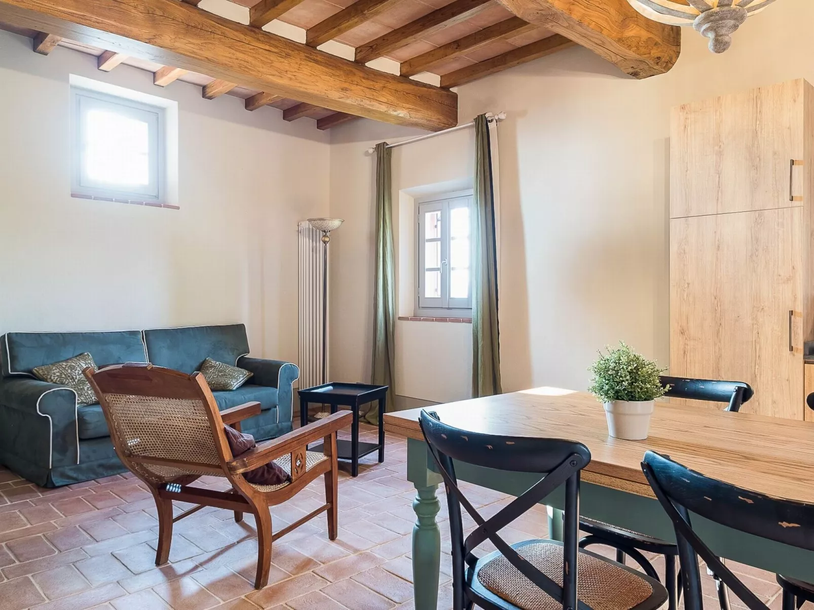 'Cypress T4 rota'-Binnen