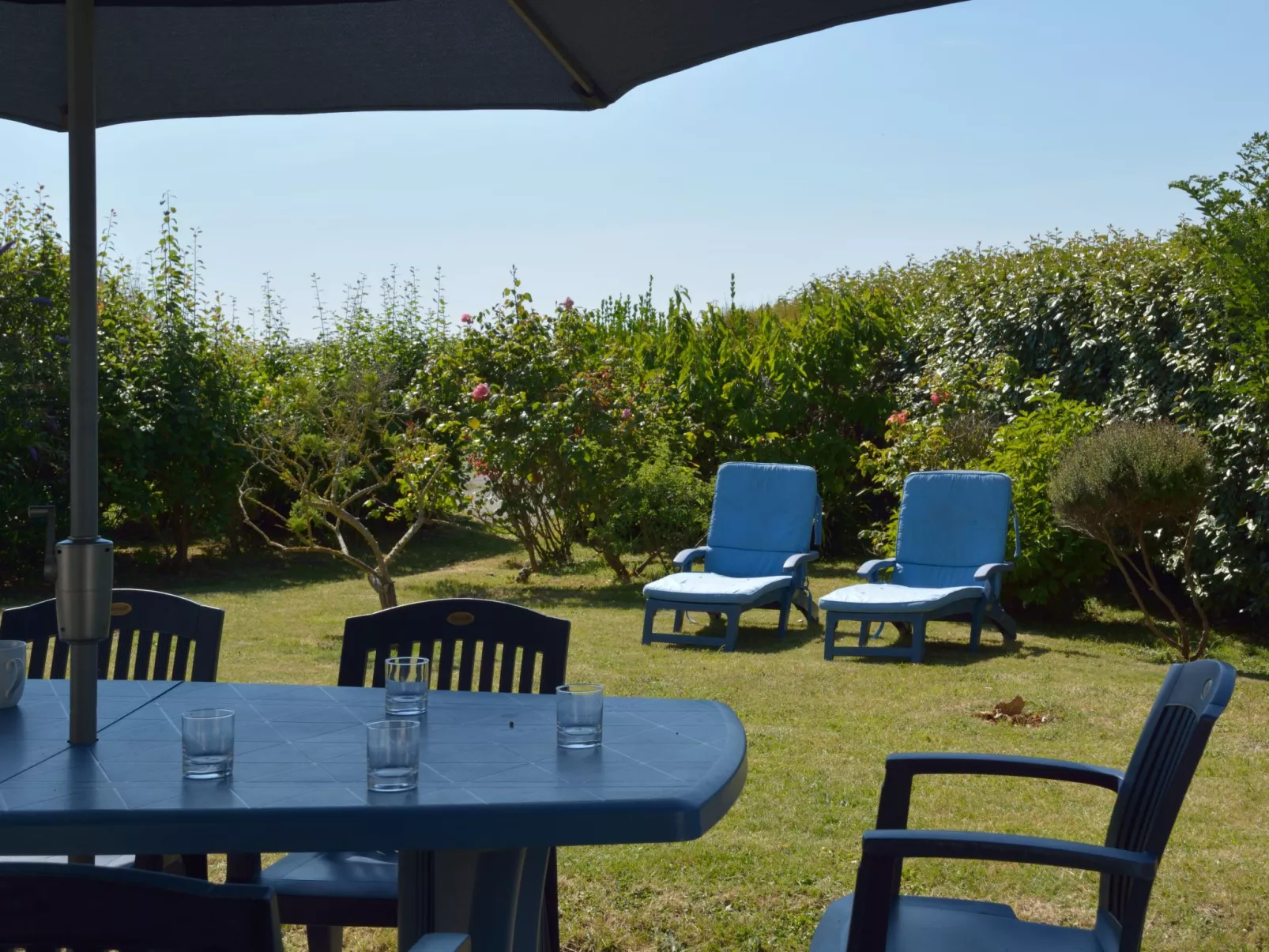 Geräumiges Haus mit direktem Zugang zum Strand-Buiten